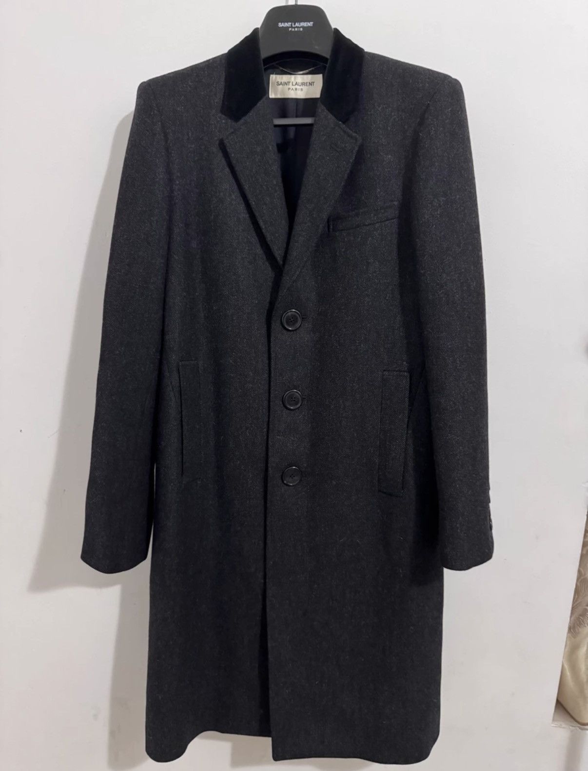 Saint Laurent Paris SLP Runway Wool Three-Button Velvet Notch Lapel Overcoat Size US M / EU 48-50 / 2 - 1 Thumbnail