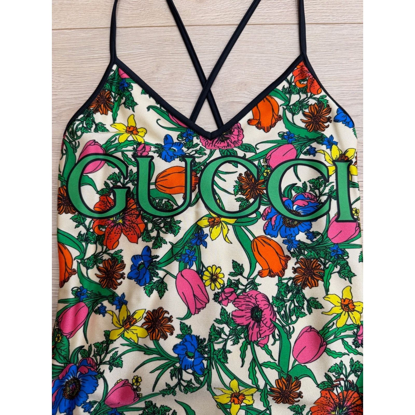 Gucci Gucci Floral Print Logo Criss Cross One Piece Swimsuit S Size S / US 4 / IT 40 - 6 Thumbnail