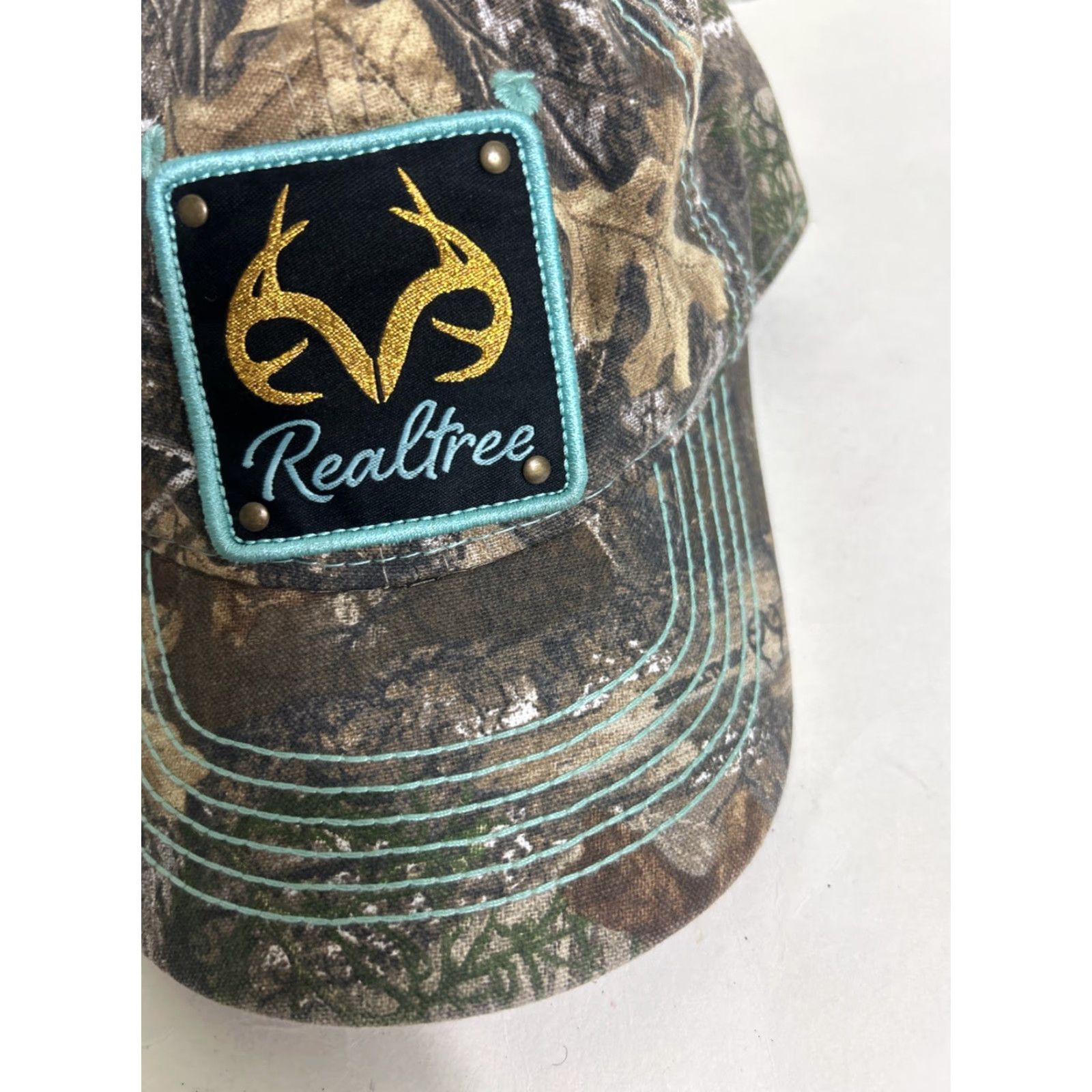 Realtree VINTAGE Size US 4 / IT 34 - 4 Thumbnail