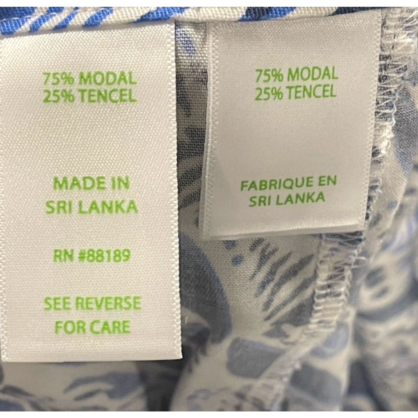 Lilly Pulitzer Lilly Pulitzer Shorts Women Small Dahlia Mermaid Blue White Pull On Casual Activewear Party/Cocktail Travel Size 28" / US 6 / IT 42 - 4 Thumbnail