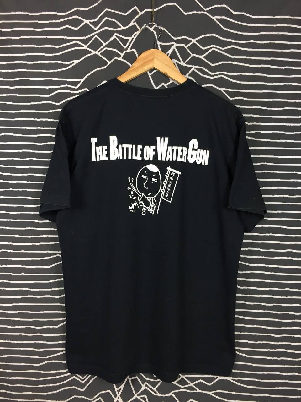 Japanese Brand × Vintage United Athle The Battle Of Water Gun Graphic Tee Size US XL / EU 56 / 4 - 2 Thumbnail