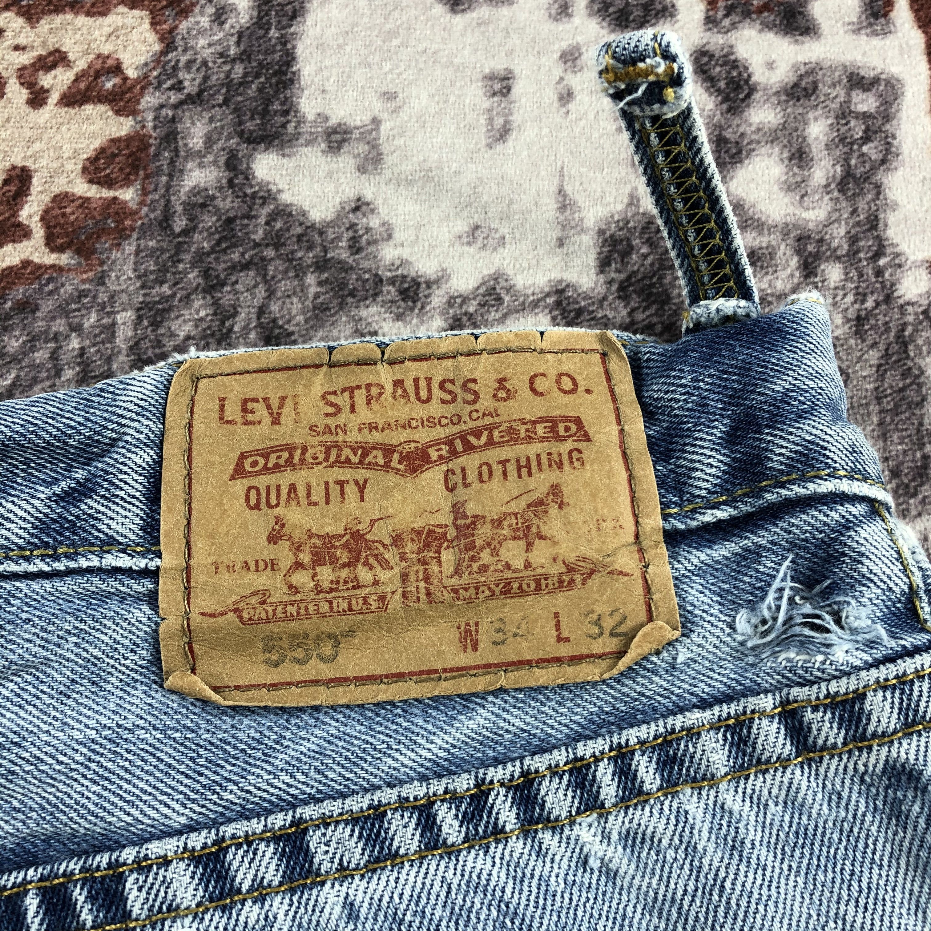 Levi's × Vintage Vintage Blue Wash Levis 550 Jeans-JM3170 Size US 35 - 7 Thumbnail