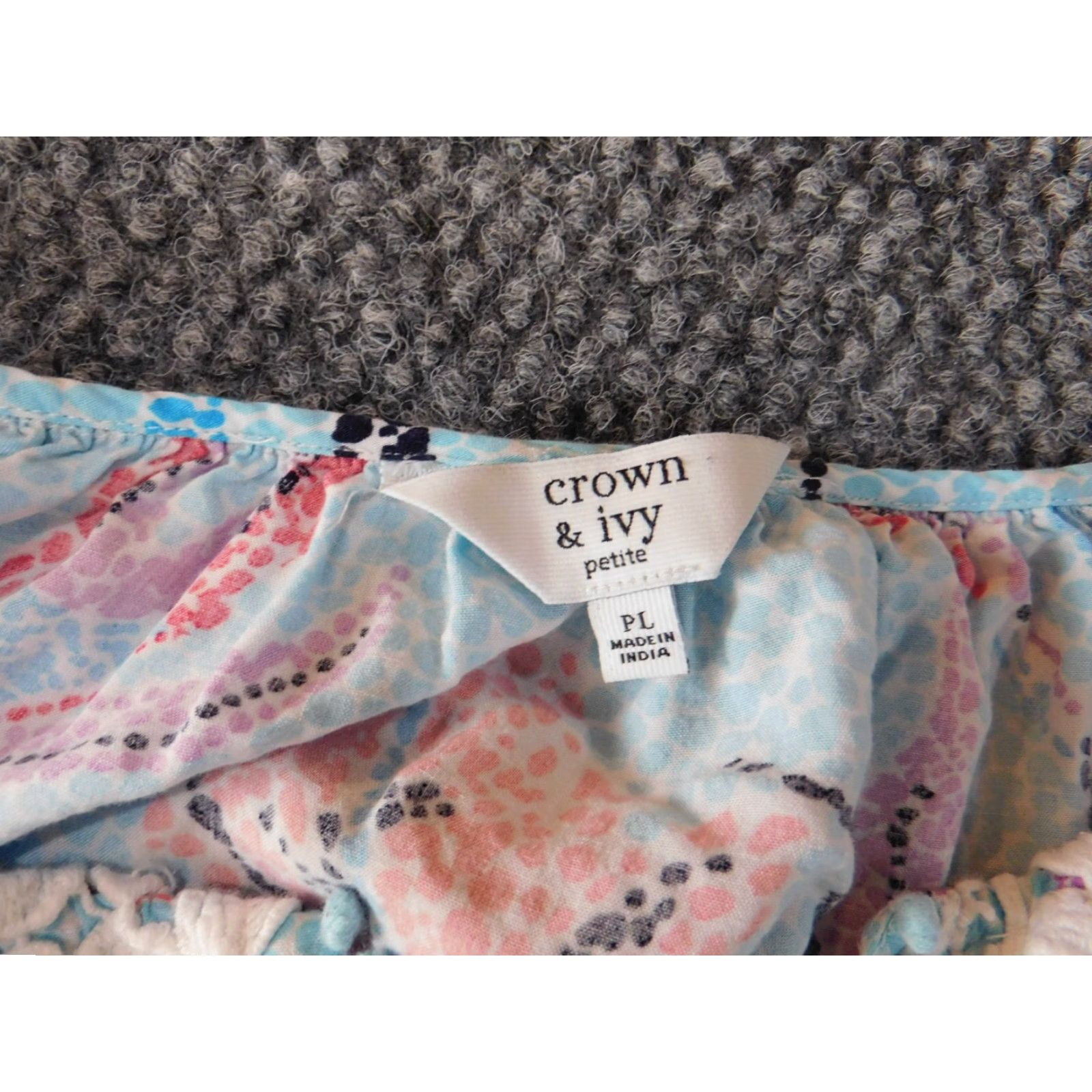 Vintage Crown & Ivy Blouse Womens PL Petites Blue Floral Knit Rayon Crew Neck Pullover Long Sleeve Button Basic Designer Vintage: No Size L / US 10 / IT 46 - 6 Thumbnail