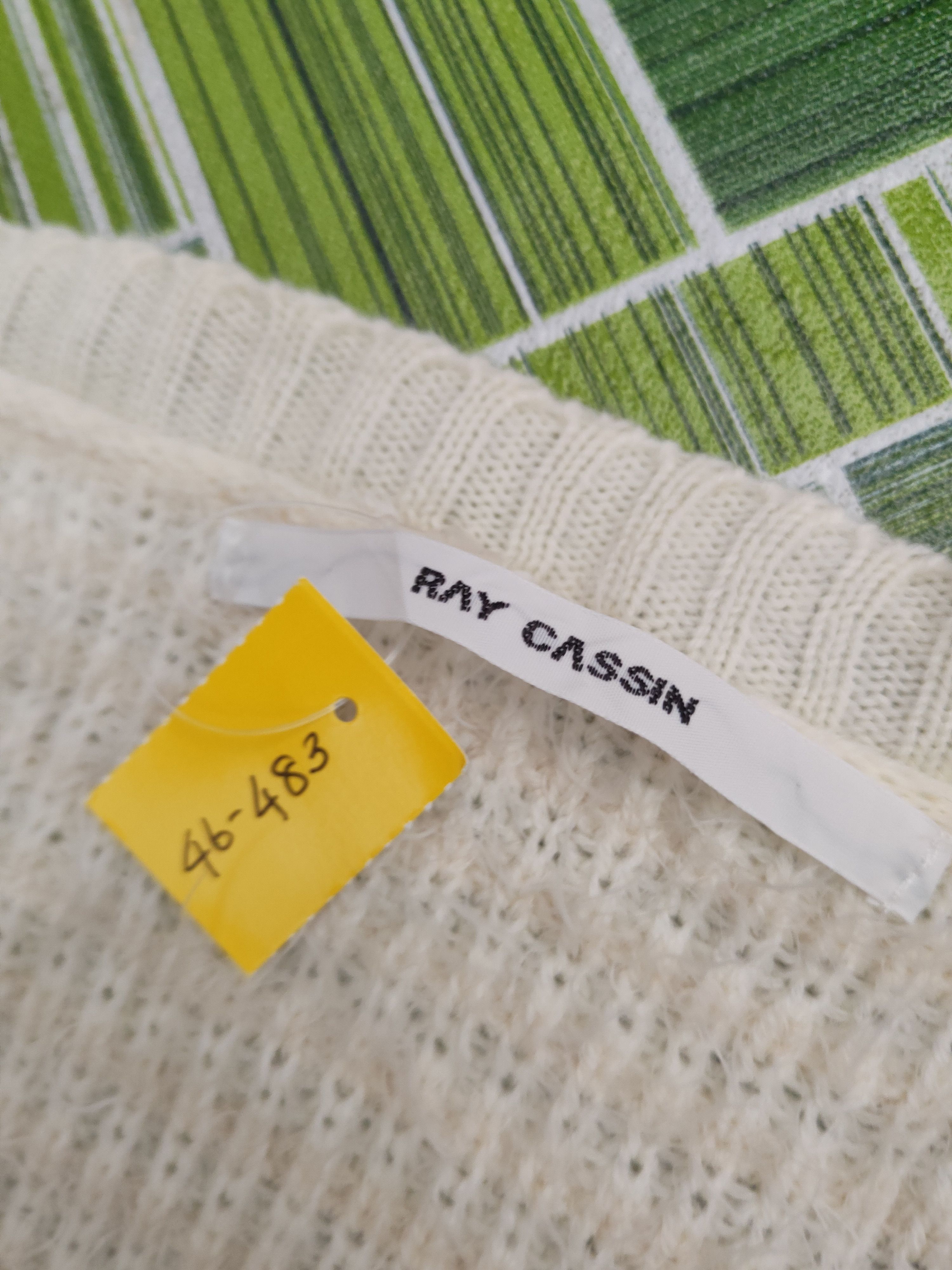 Japanese Brand DL Ray Cassin Ivory Fur Mohair Knitwear #46-483 Size M / US 6-8 / IT 42-44 - 13 Thumbnail
