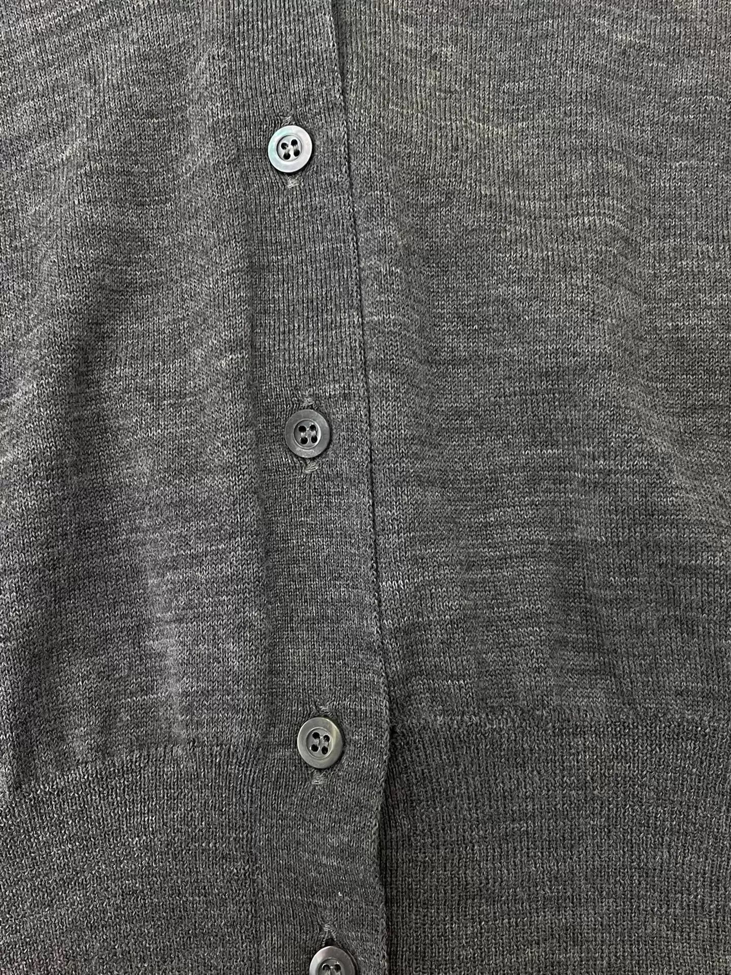 Prada Prada Gray Wool Knit Cardigan Size 38 New With Tags Size XS / US 0-2 / IT 36-38 - 2 Thumbnail