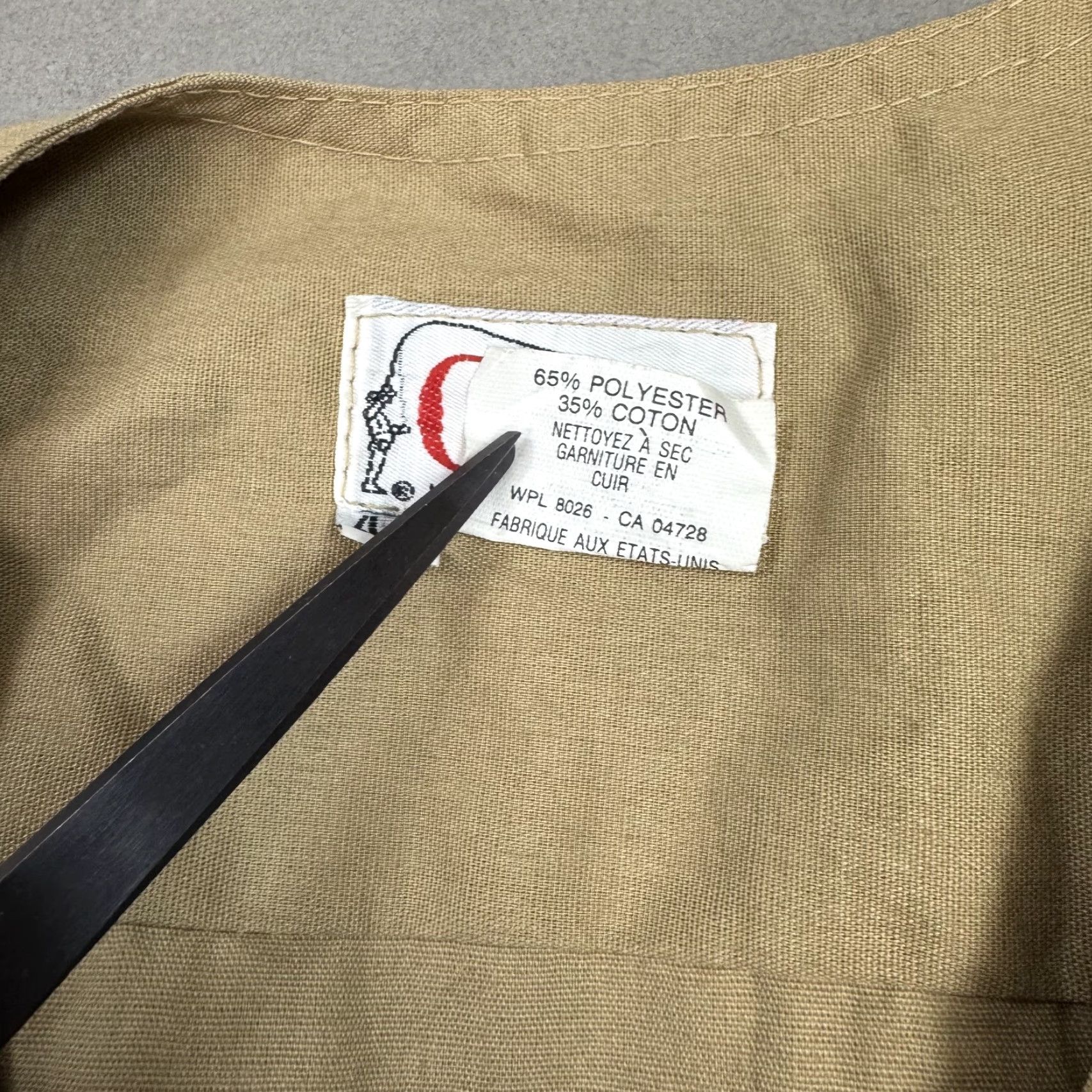 Orvis VINTAGE Orvis Vest Mens 44 Brown Shooting Skeet Padded Made USA Upland Left Hand Vest Size US S / EU 44-46 / 1 - 7 Thumbnail
