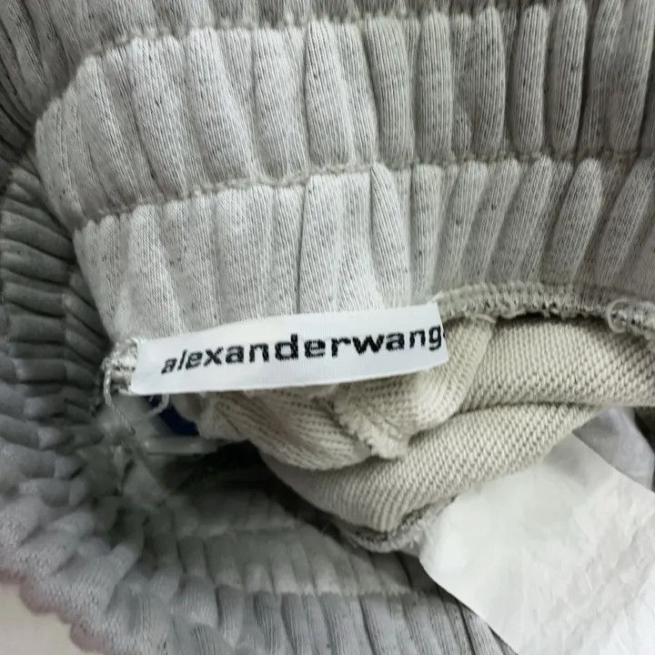 Alexander Wang Alexander Wang Stylish Solid Color Shorts - Size 24" / US 00 / IT 34 - 5 Thumbnail