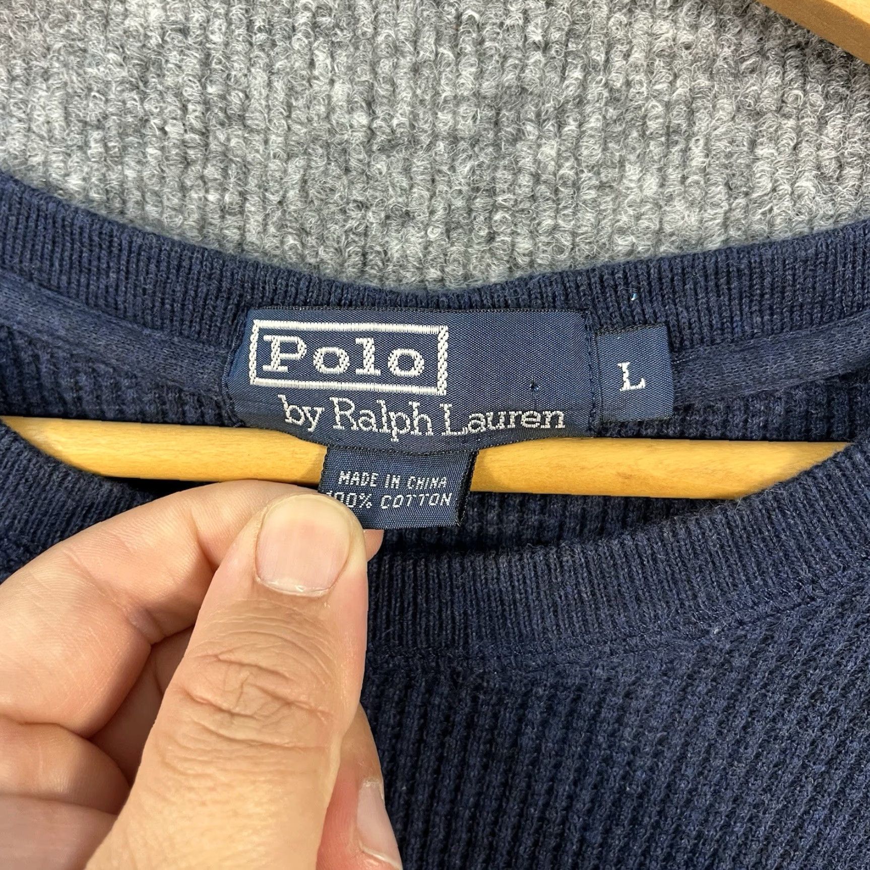 Polo Ralph Lauren Polo Ralph Lauren Mens T-Shirt Crewneck Navy Logo Embroidered Short Sleeve Large Vtg Size US L / EU 52-54 / 3 - 2 Thumbnail