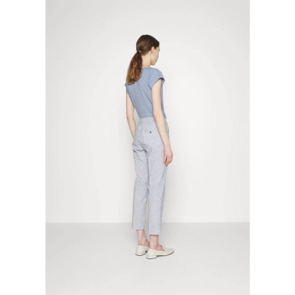 Weekend Max Mara MAXMARA Slim Stripe Cigarette Sailor chic Navy/Ivory Pants 8 Size 30" / US 8 / IT 44 - 2 Thumbnail