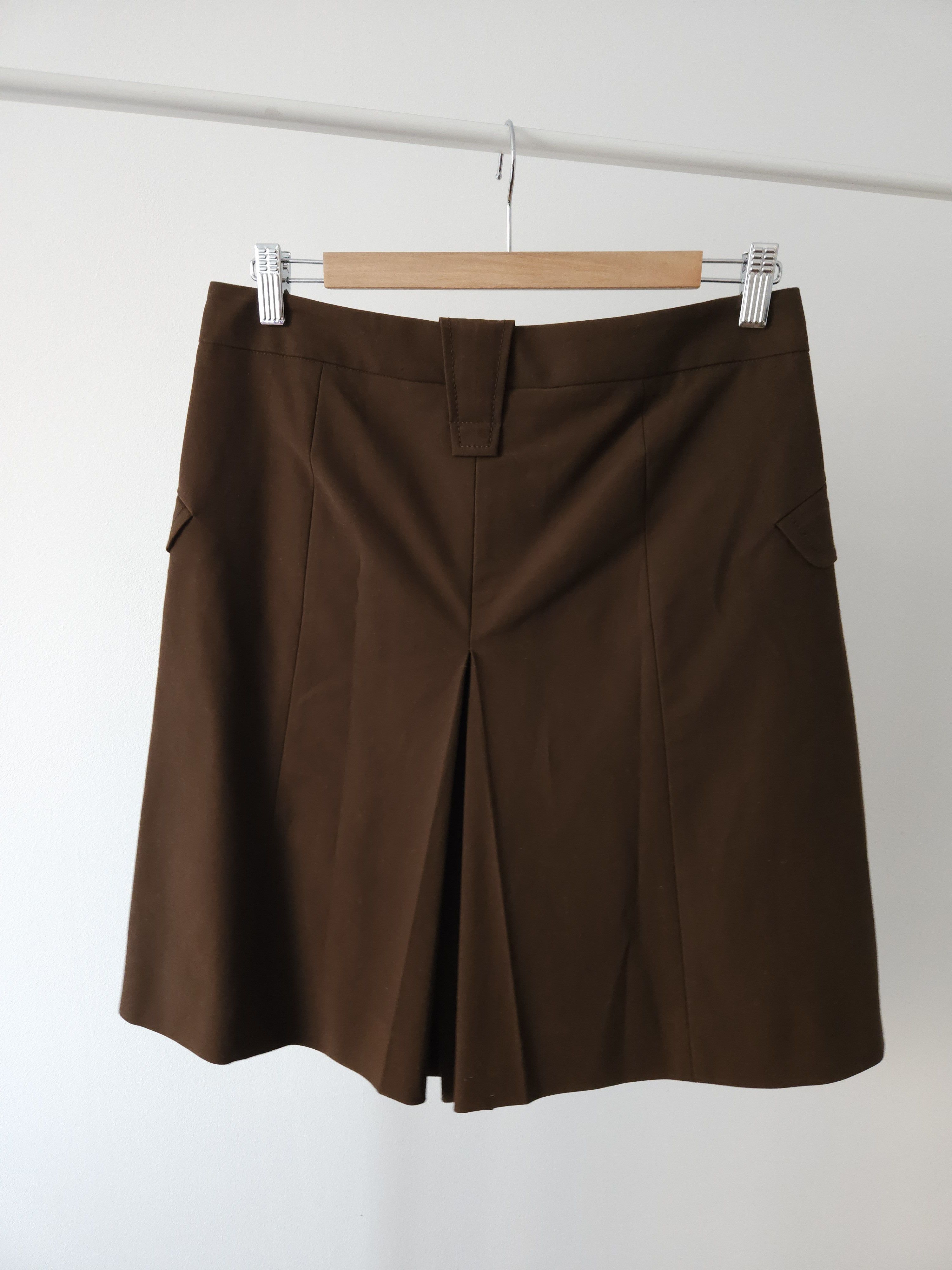 Gucci SS2008 Gucci belted pleated high waisted wide leg shorts Size 27" / US 4 / IT 40 - 2 Thumbnail