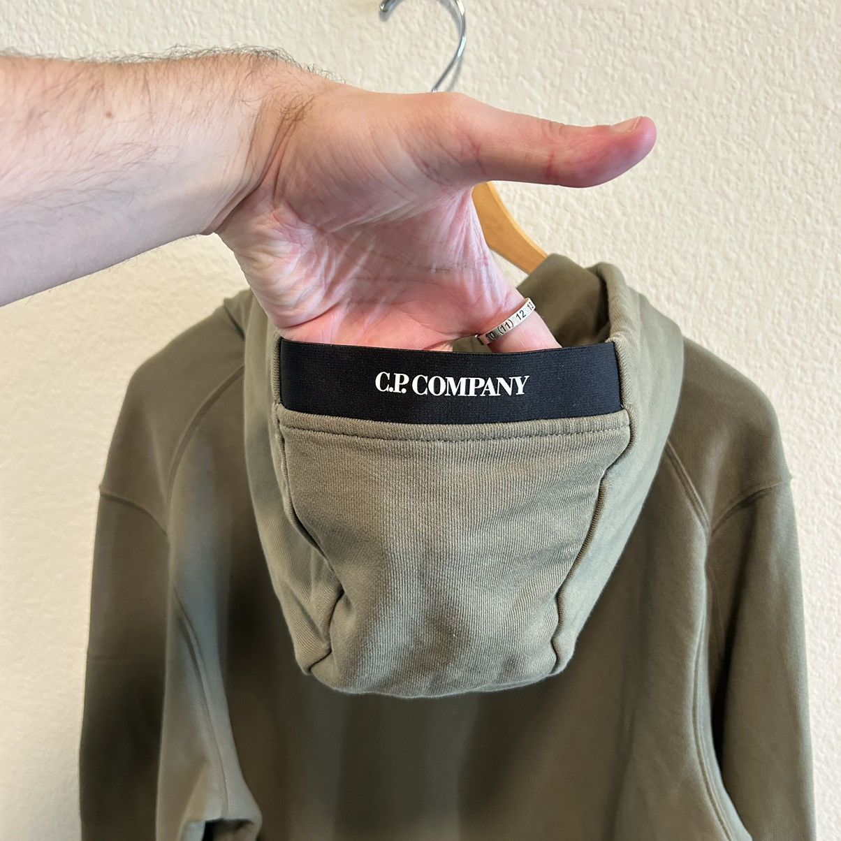 C.P. Company CP Company Raised Diagonal Lens Hoodie Size US L / EU 52-54 / 3 - 3 Thumbnail