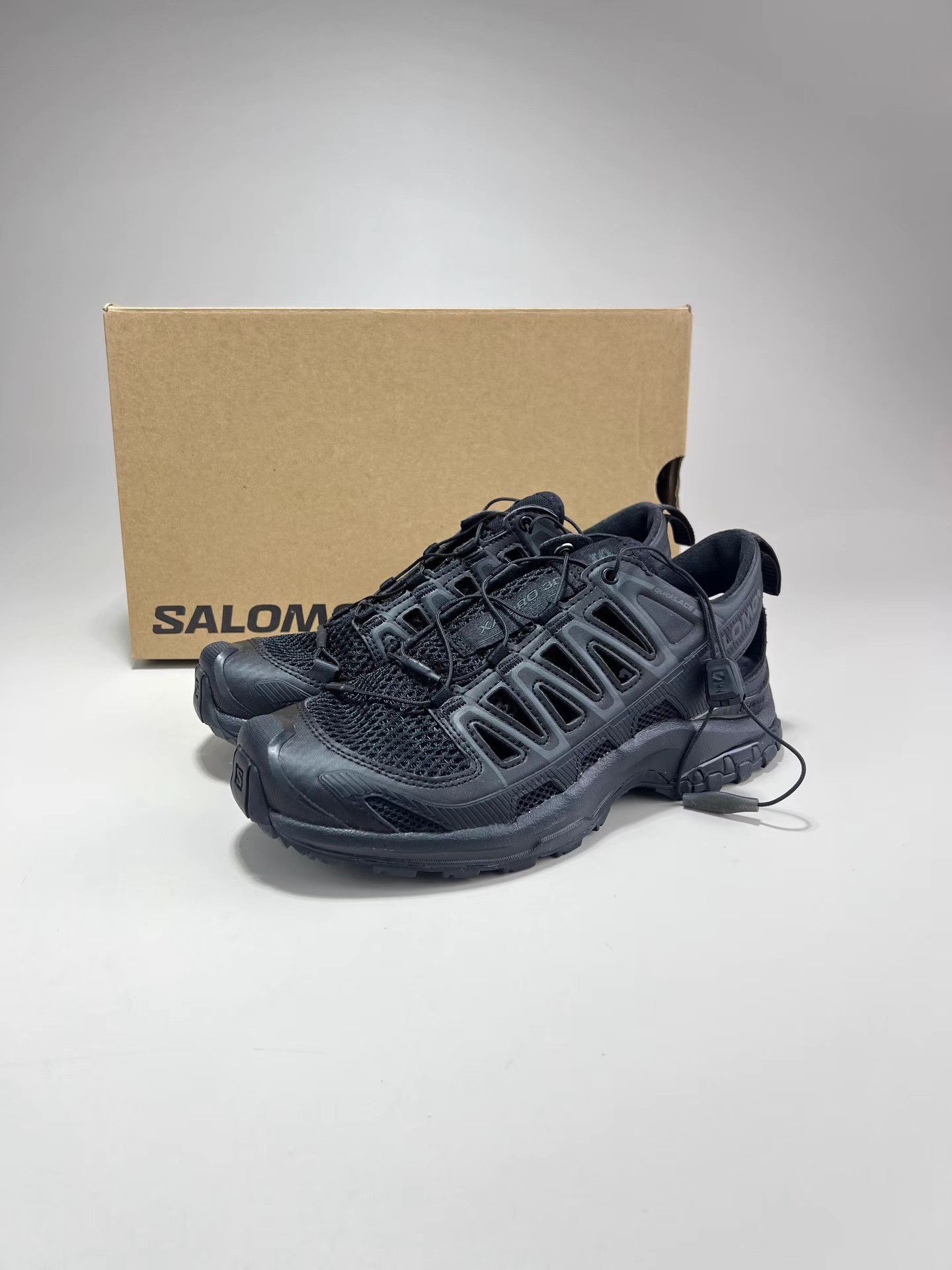 Salomon SALOMON XA PRO 3D AMPH Black Low Top Sneakers Size US 7.5 / IT 37.5 - 1 Thumbnail
