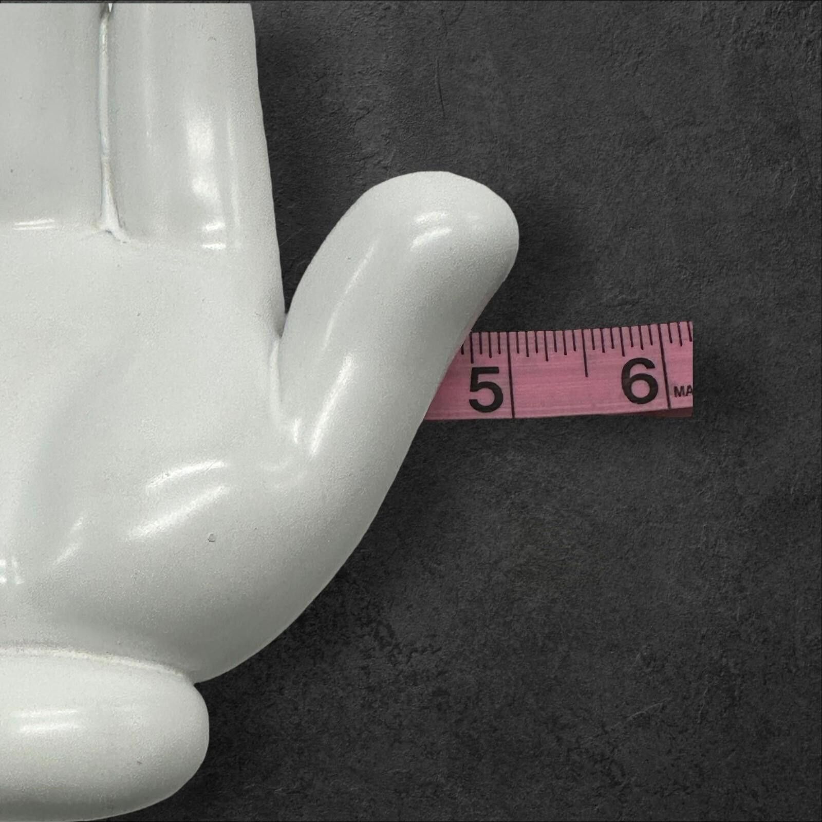 Disney Disney Mickey Mouse Glove Hand Soap Dish Towel Holder Size ONE SIZE - 7 Thumbnail