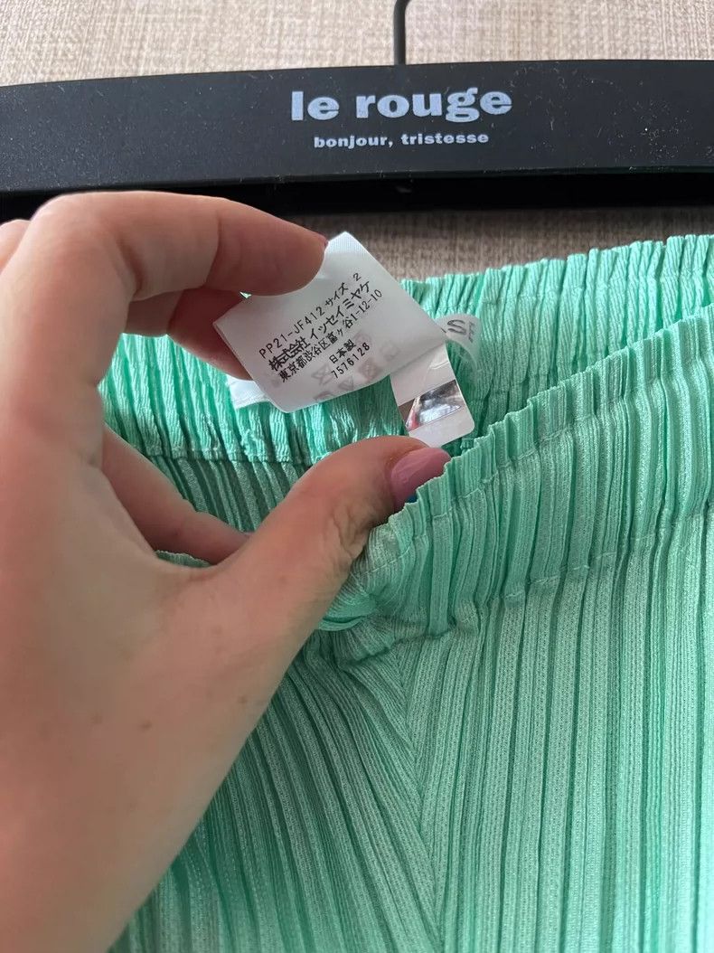 Issey Miyake Issey Miyake size:2 Blue pleated irregular-shaped pants Size 31" - 3 Thumbnail
