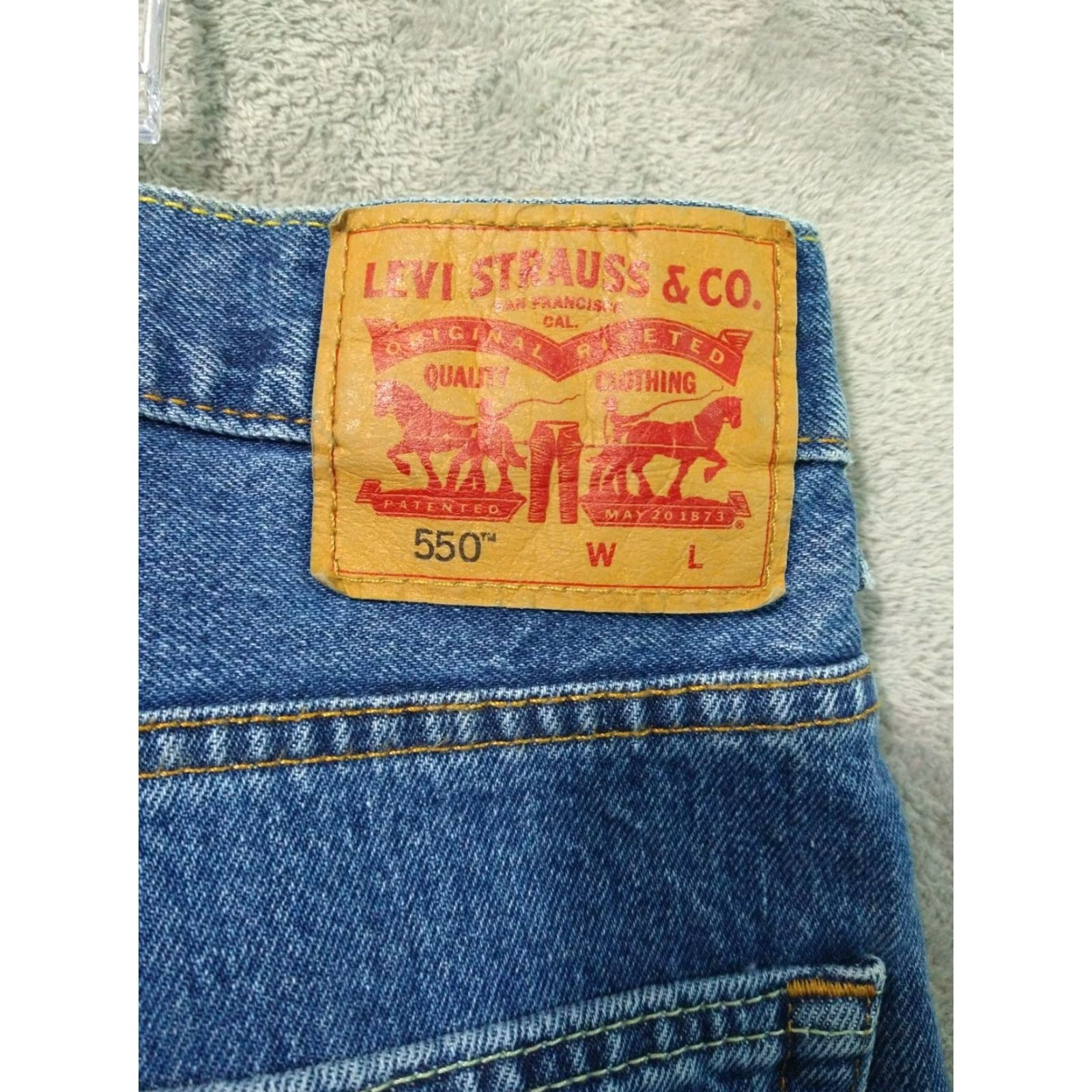 Levi's Levi's 550 Jeans Mens Big & Tall 48x29 Blue Denim Relaxed Tapered Medium Wash Size US 32 / EU 48 - 7 Thumbnail