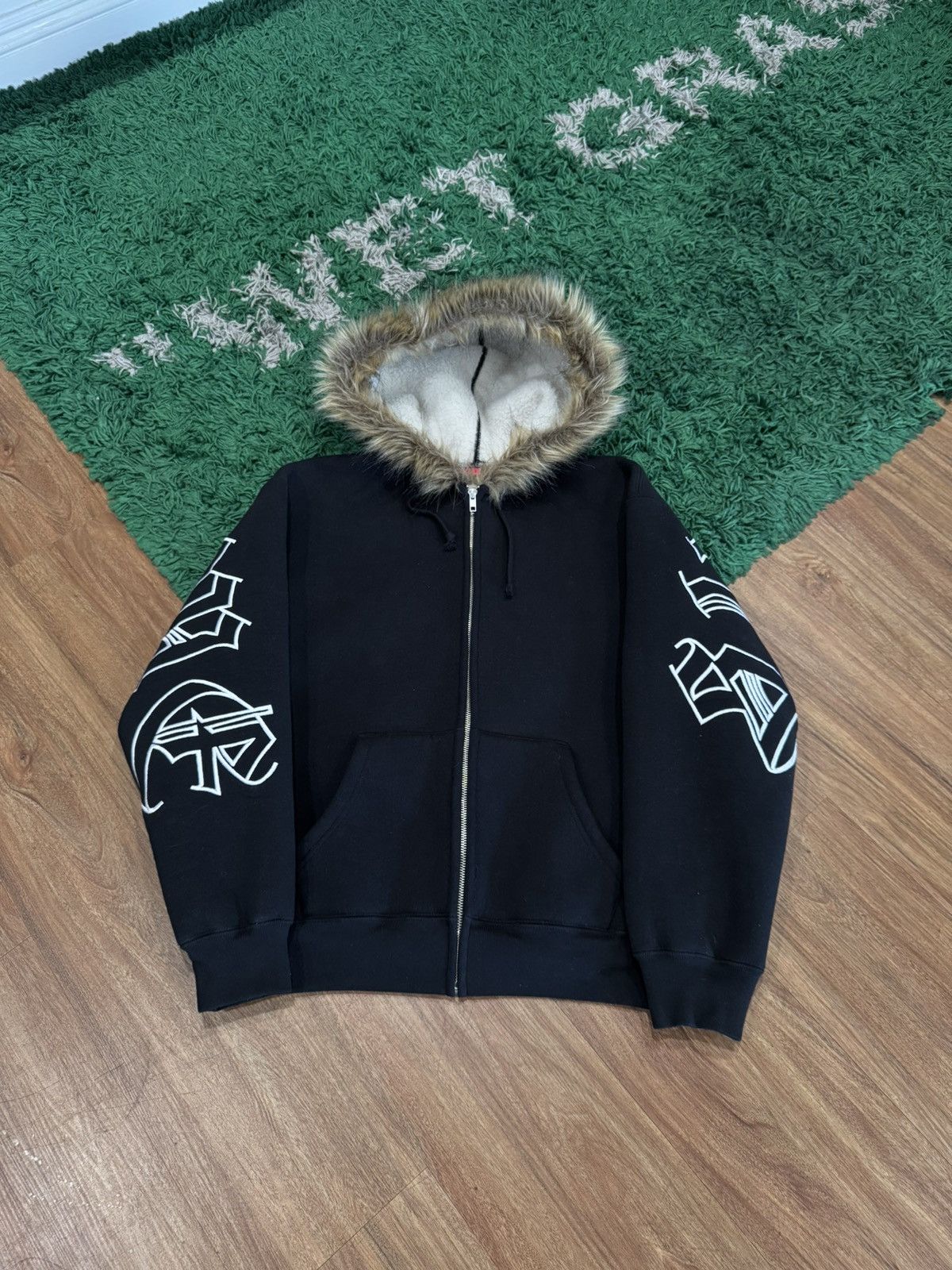 Supreme Supreme Faux Fur Zip Up Size US S / EU 44-46 / 1 - 2 Thumbnail