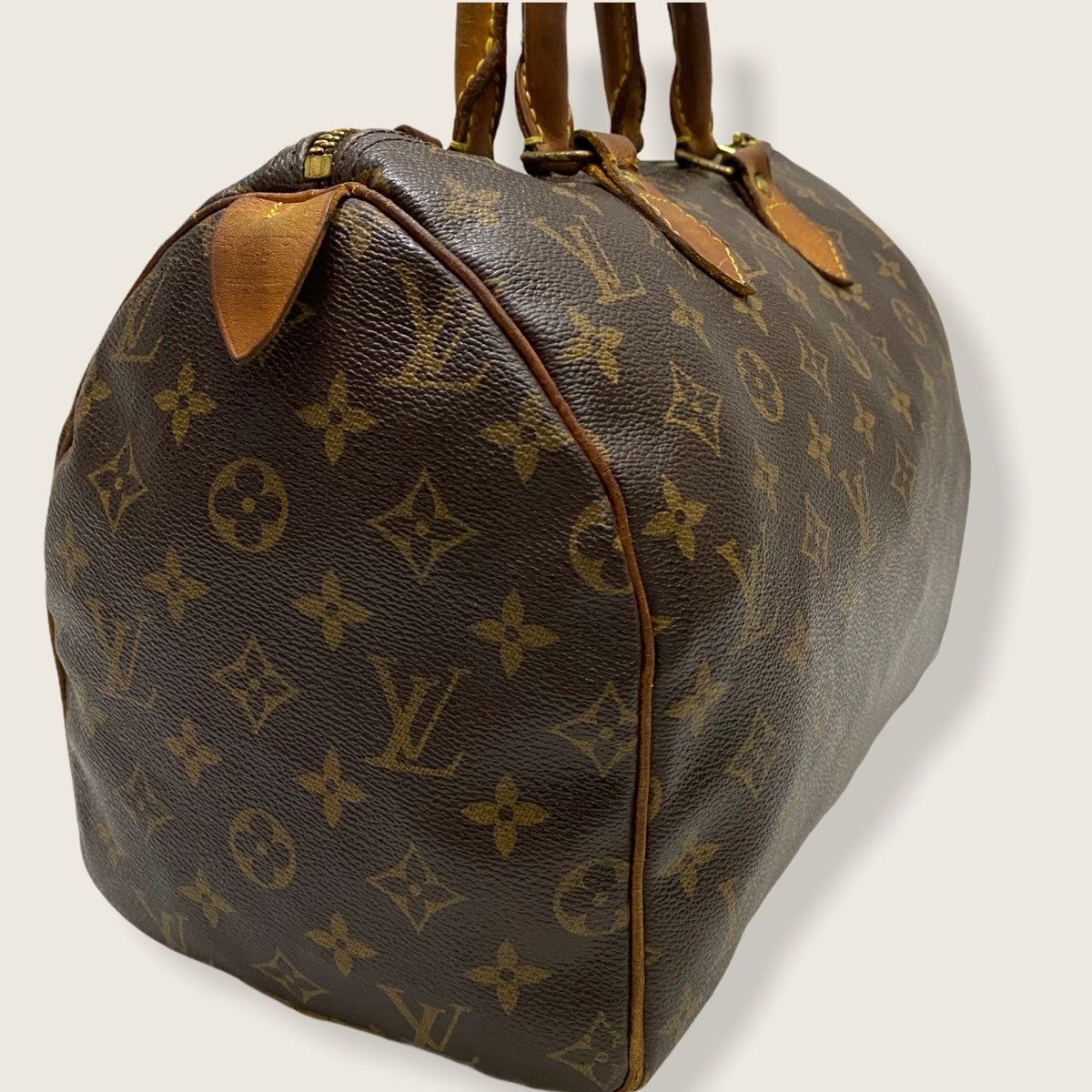 Louis Vuitton ‼️LASTDROP‼️ AUTHENTIC LOUIS VUITTON MONOGRAM SPEEDY 30 BAG Size ONE SIZE - 3 Thumbnail