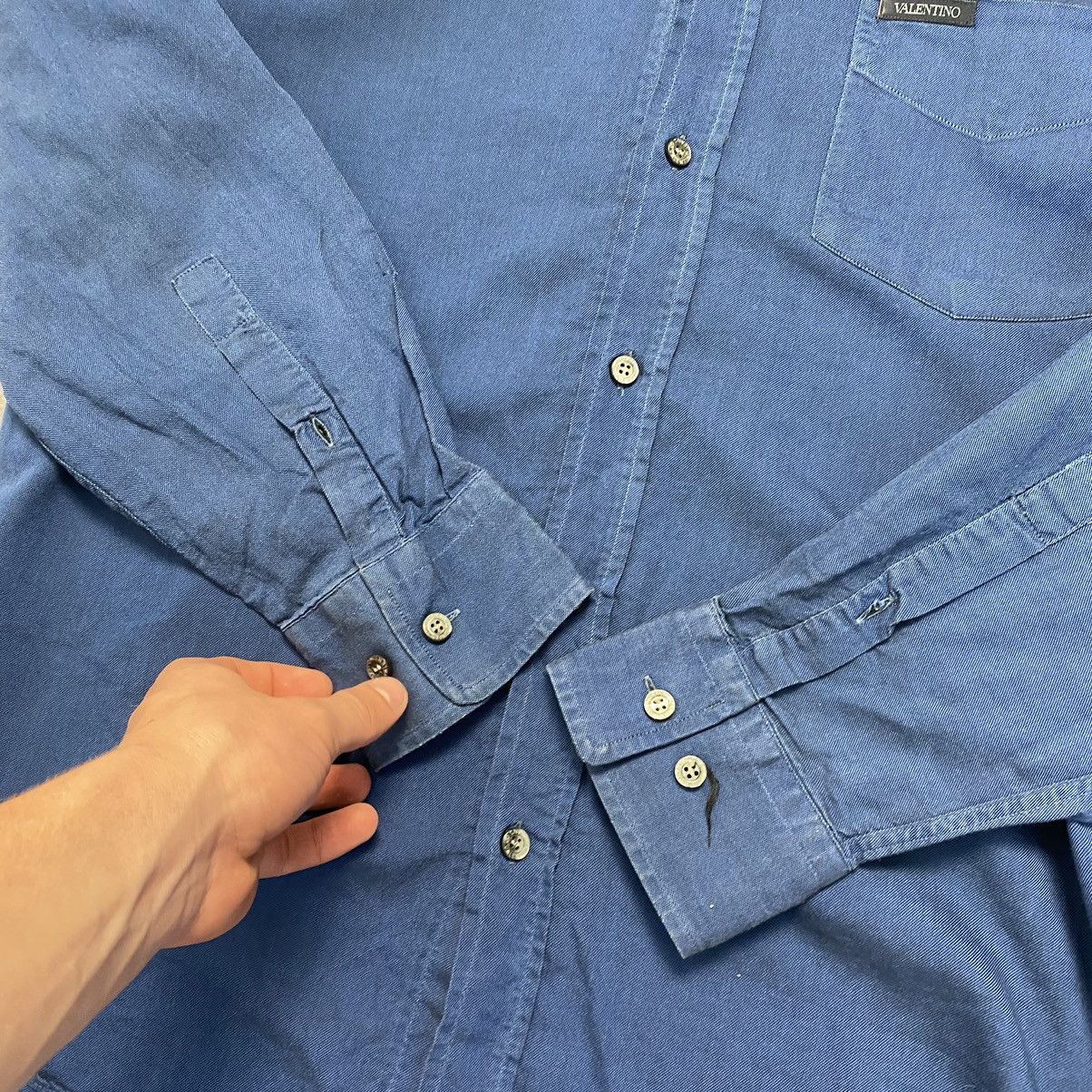 Valentino Luxury Valentino Jeans Small Basic logo Blue vintage shirt Size US L / EU 52-54 / 3 - 9 Thumbnail