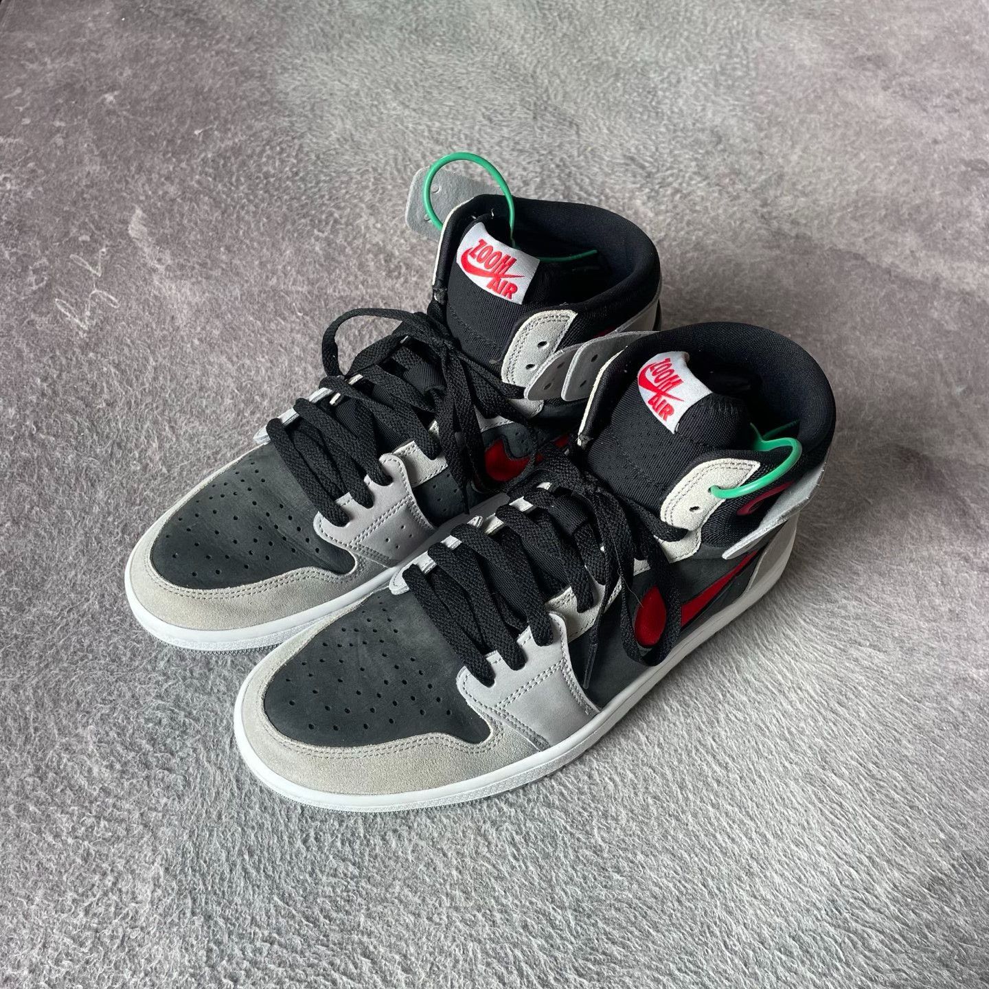 Nike Nike AJ1 Gray Lowtop Sneakers 42 Men Size US 9 / EU 42 - 1 Thumbnail