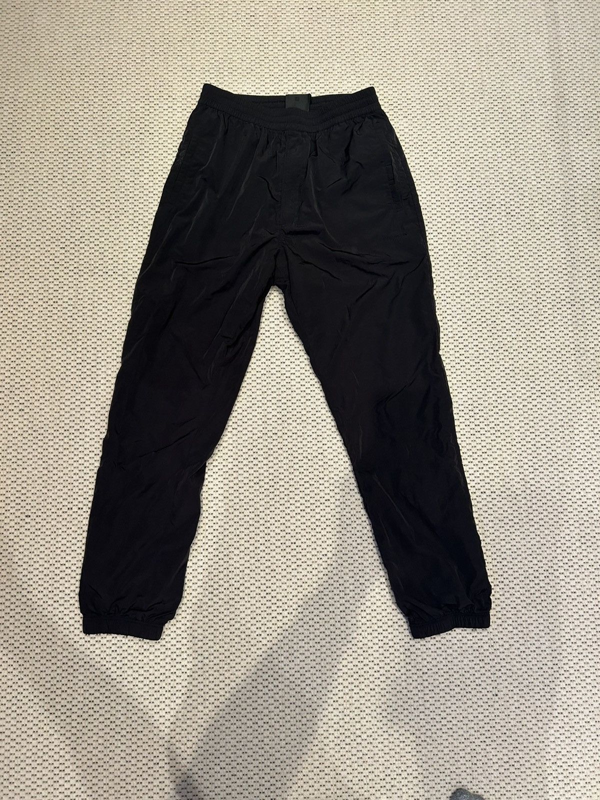 Givenchy Givenchy Nylon Trackpants Size US 30 / EU 46 - 1 Thumbnail