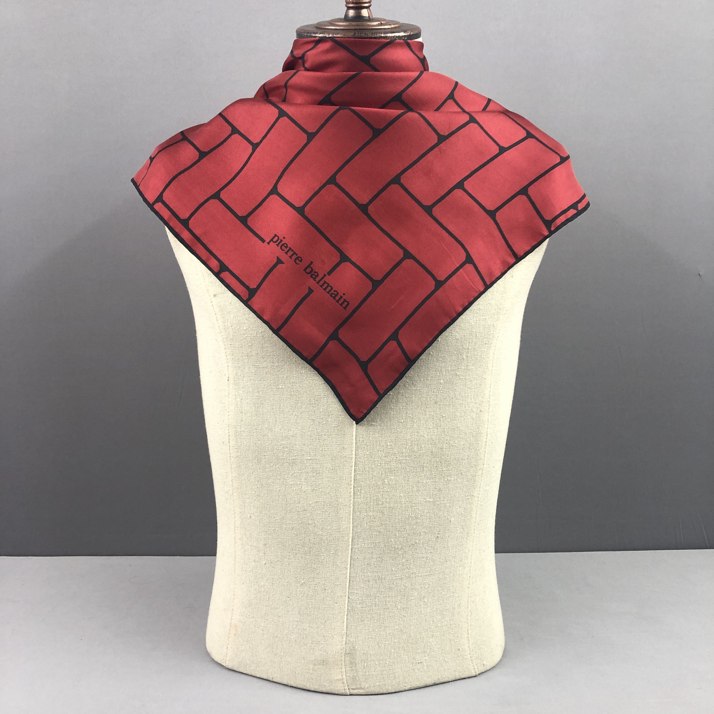 Pierre Balmain × Vintage Vintage Pierre Balmain SILK Scarf Twill Stole Wraps Scarves Size ONE SIZE - 3 Thumbnail