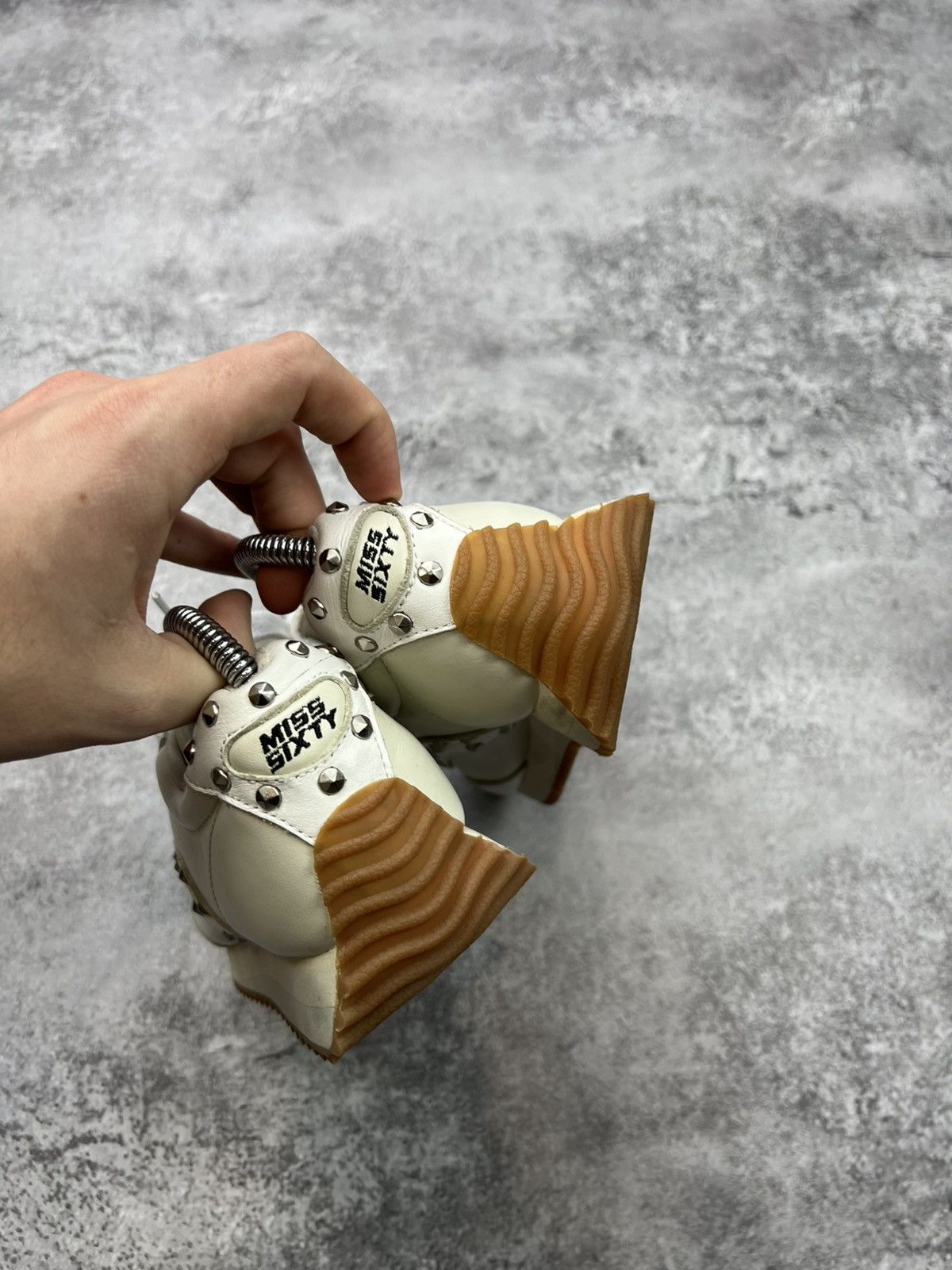 Miss Sixty Miss Sixty White Sneakers Womens Sk8 Y2K Size US 6 / IT 36 - 2 Thumbnail