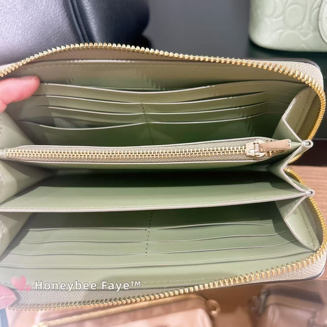 Coach Long Zip Around Wallet In Signature Leather CEW21 Size ONE SIZE - 7 Thumbnail