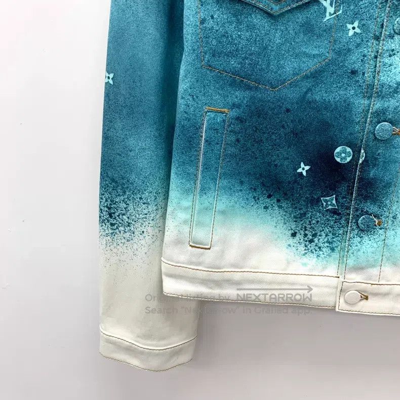 Louis Vuitton Louis Vuitton 23 blue and white logo presbyopic tie-dyed c Size US S / EU 44-46 / 1 - 4 Thumbnail