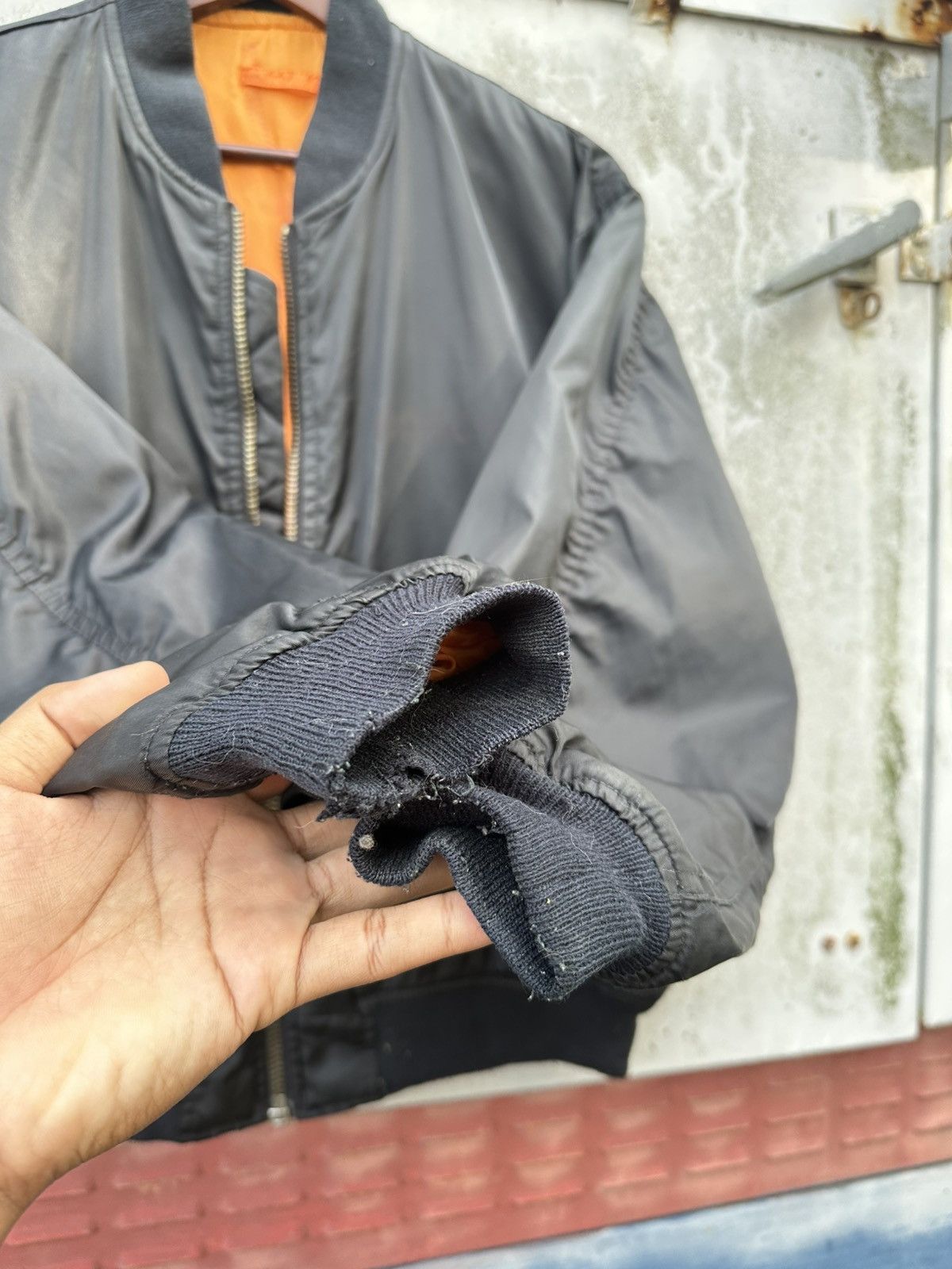Vintage 🪖Vintage THRASHED Bosch MA-1 Bomber Jacket Size US M / EU 48-50 / 2 - 10 Thumbnail
