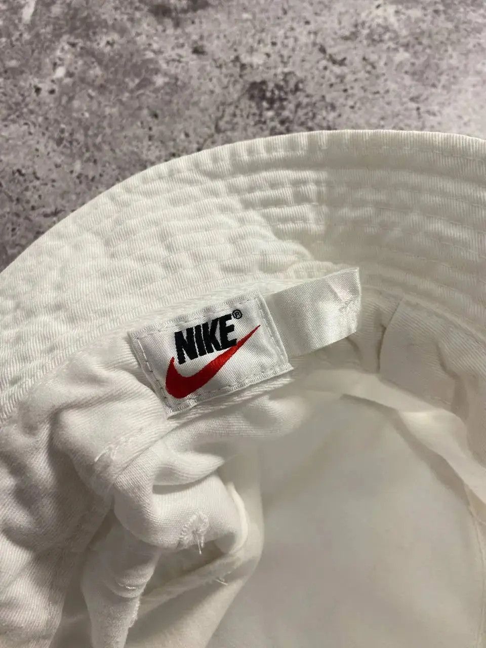 Nike NIKE VINTAGE 90s SWOOSH BUCKET HAT Size ONE SIZE - 5 Thumbnail