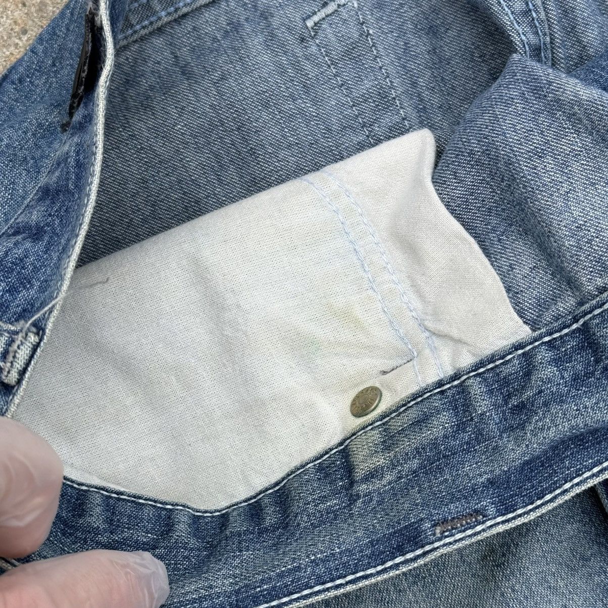 Trussardi Vintage 90’s Trussardi Distressed Faded Blue Baggy Jeans Size US 38 / EU 54 - 12 Thumbnail