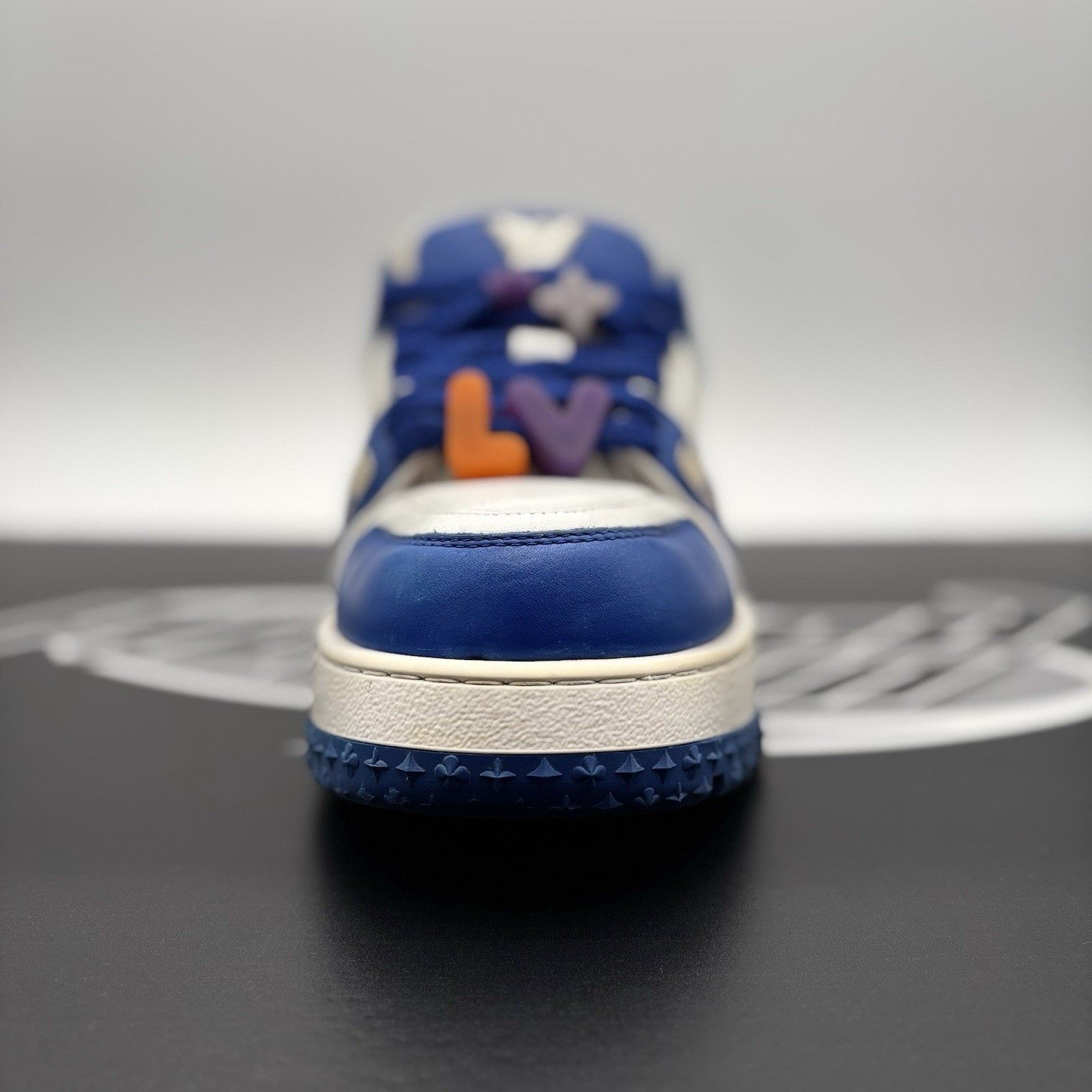 Louis Vuitton (11.5-12 US) Louis Vuitton Maxi ' Blue White ' Size US 12 / EU 45 - 15 Thumbnail