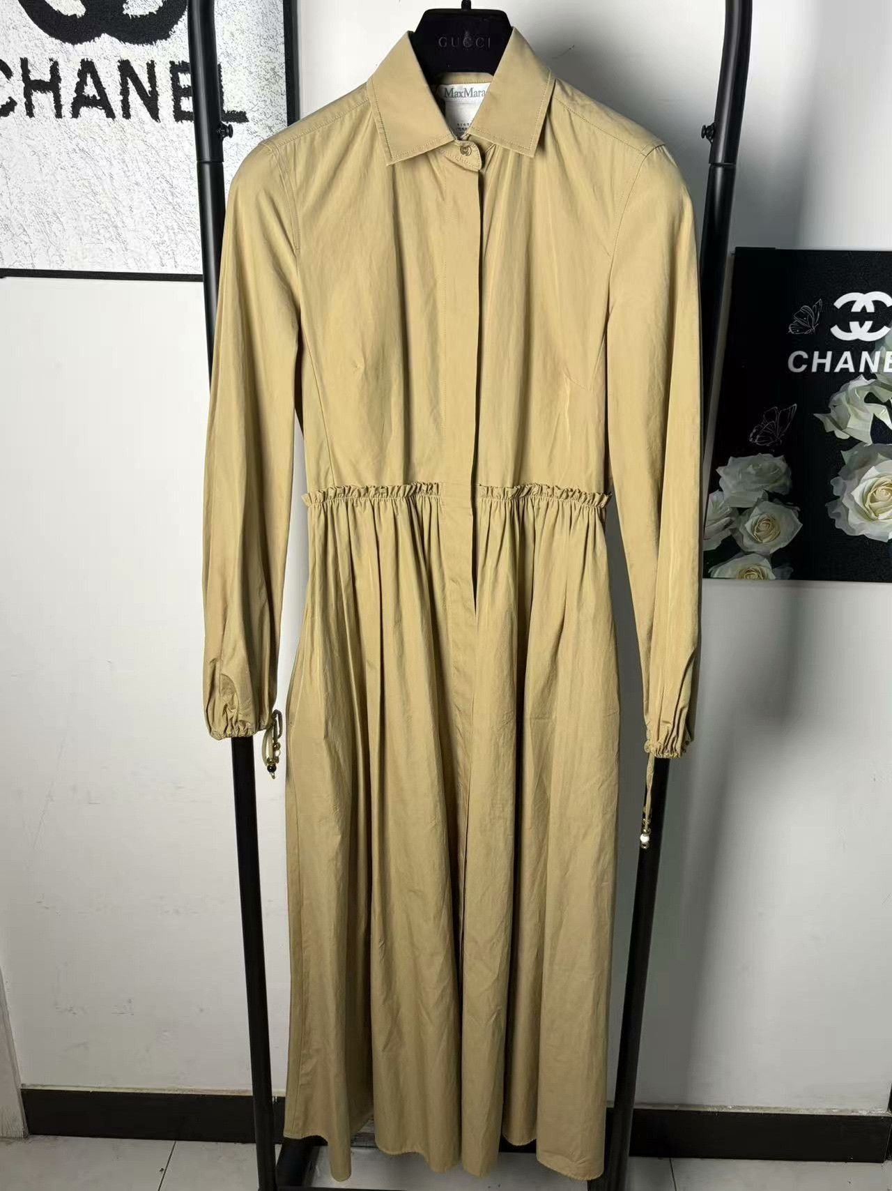 Max Mara Max Mara White T-Shirt L Women Size L / US 10 / IT 46 - 1 Thumbnail