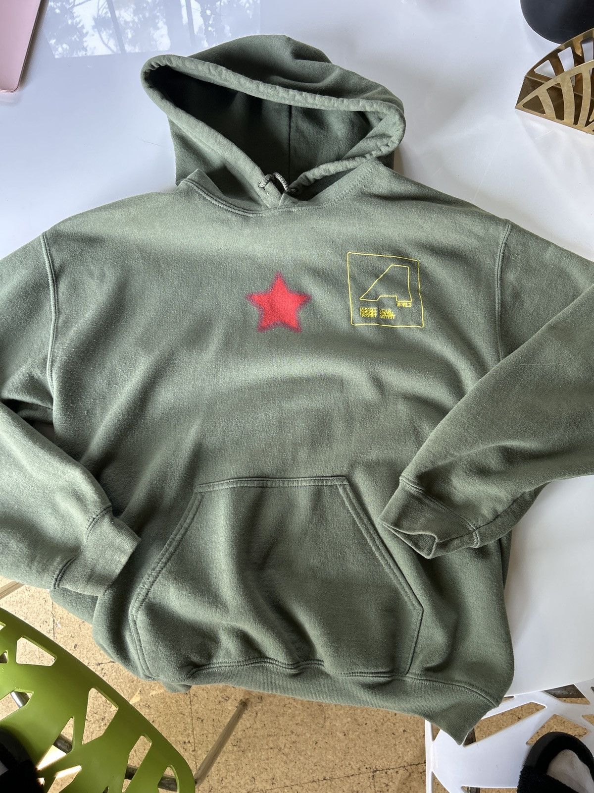 Travis Scott Astroworld Scattered Hoodie | Grailed