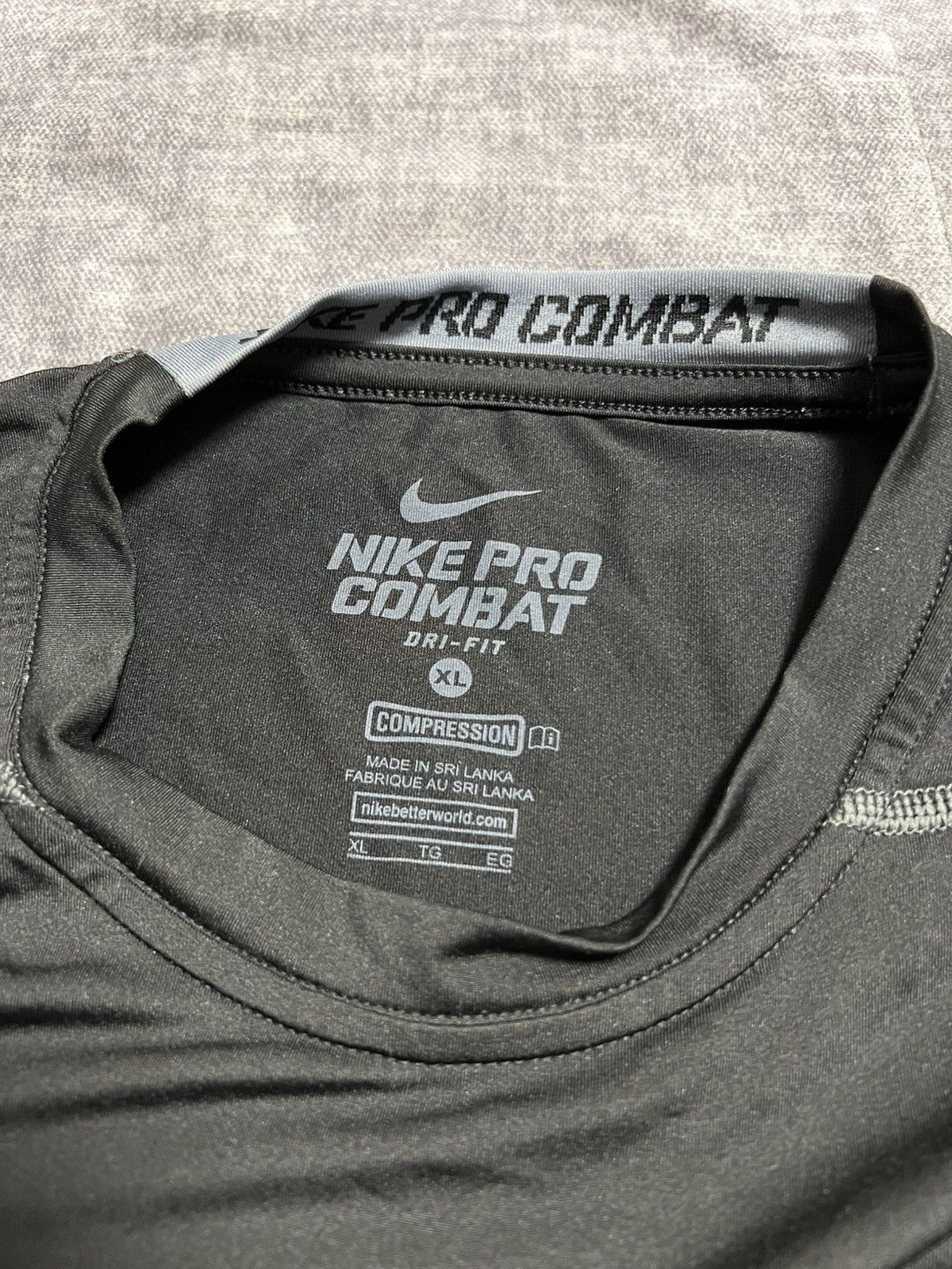 Nike Nike Pro Combat Compression Longsleeve Size Men’s XL Size US XL / EU 56 / 4 - 7 Thumbnail