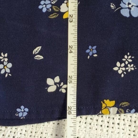 Vintage Brina & Em Sz. XL Blue Patterned Floral Vneck Button Down Tu Size XL / US 12-14 / IT 48-50 - 8 Thumbnail