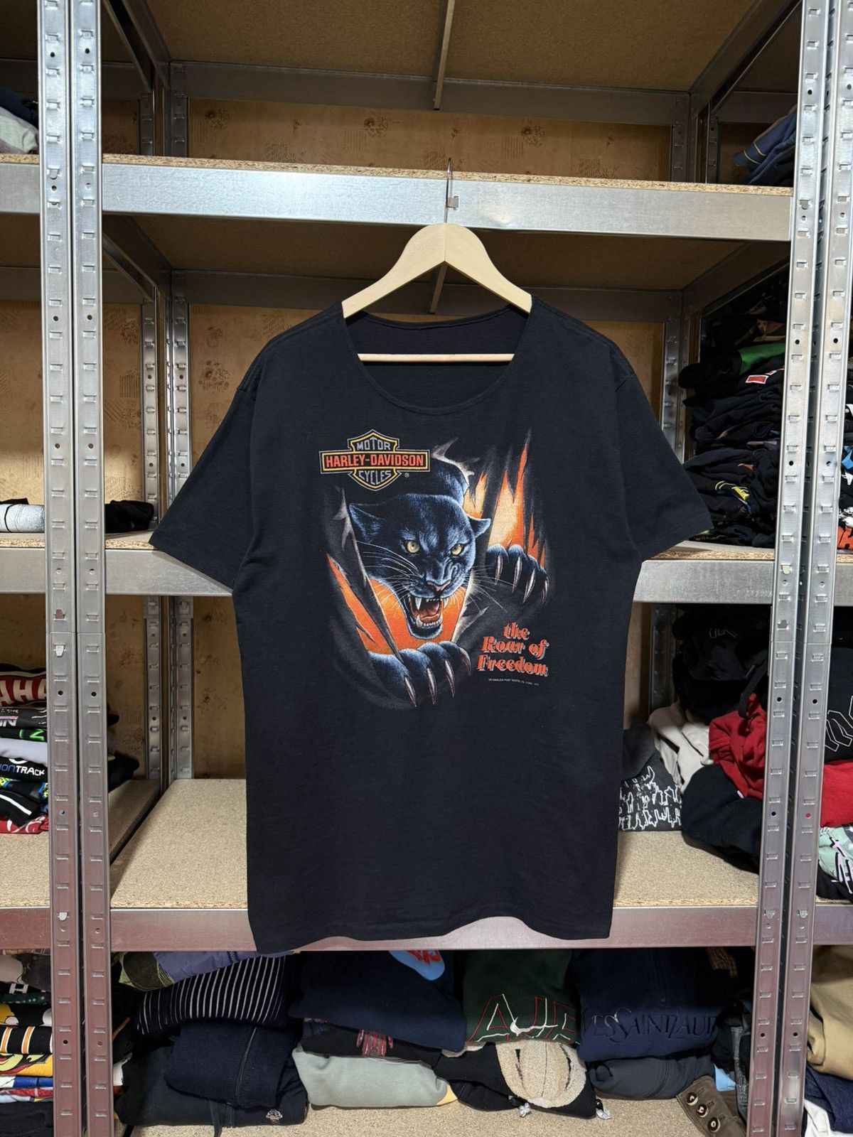 Harley Davidson × Vintage Vintage Harley Davidson 3D Emblem 1992 Roar Of Freedom Tee Size US XL / EU 56 / 4 - 1 Thumbnail