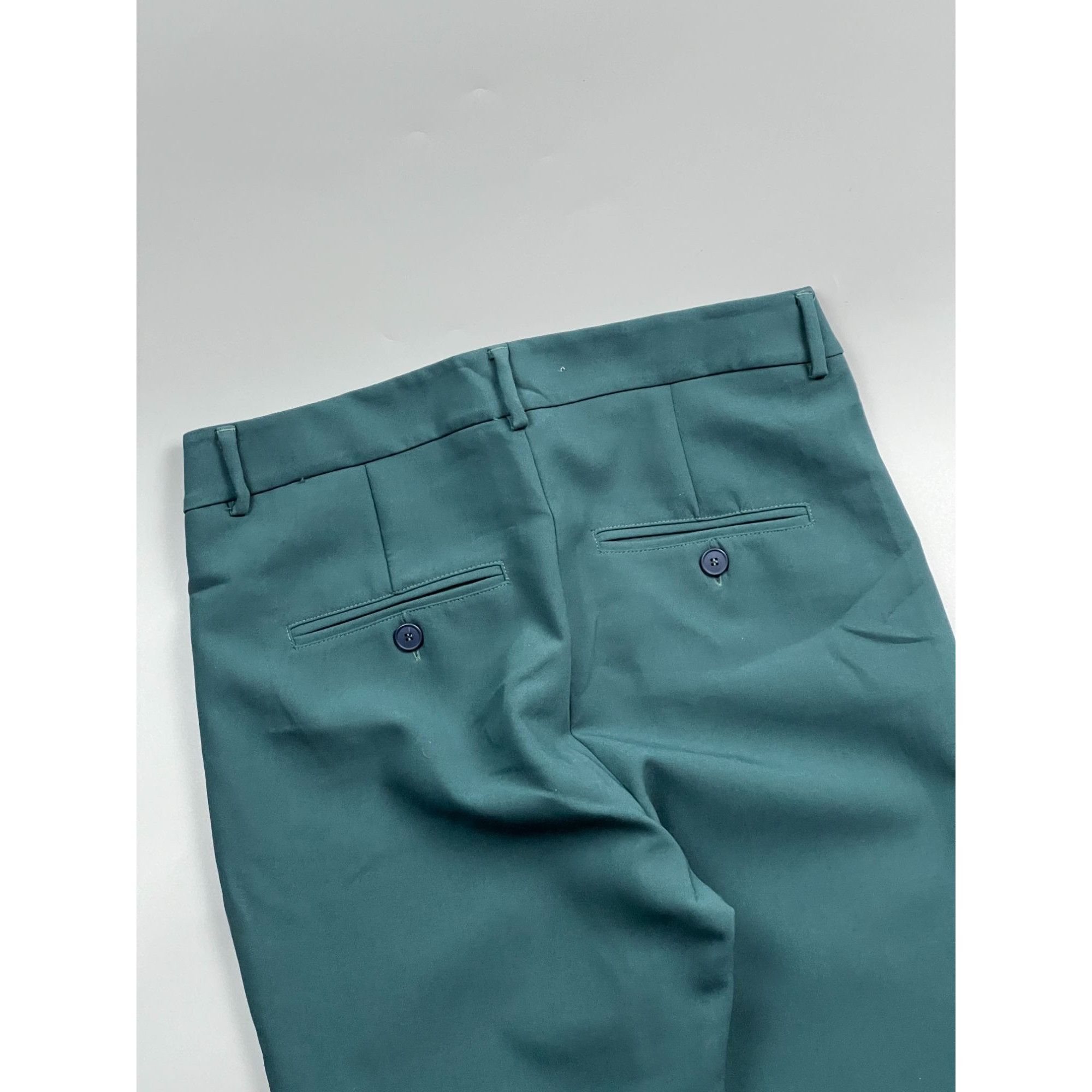 Weekend Max Mara Weekend Max Mara High Waisted Capri Trousers (Y0848) Size 26" / US 2 / IT 38 - 13 Thumbnail