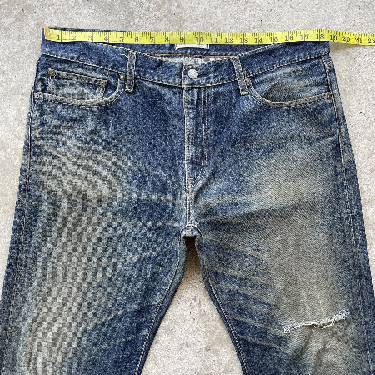 Japanese Brand Rusty🔥 Vintage Japanese Faded Distressed Denim Jeans Pants Size US 37 - 5 Thumbnail