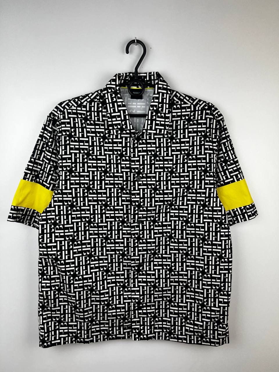 Hugo Boss Hugo Boss luxury shirt size S Size US S / EU 44-46 / 1 - 1 Thumbnail