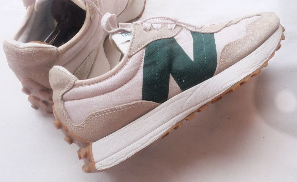 New Balance New Balance 327 “Timberwolf Nightwatch Green” Size US 8.5 / EU 41-42 - 5 Thumbnail