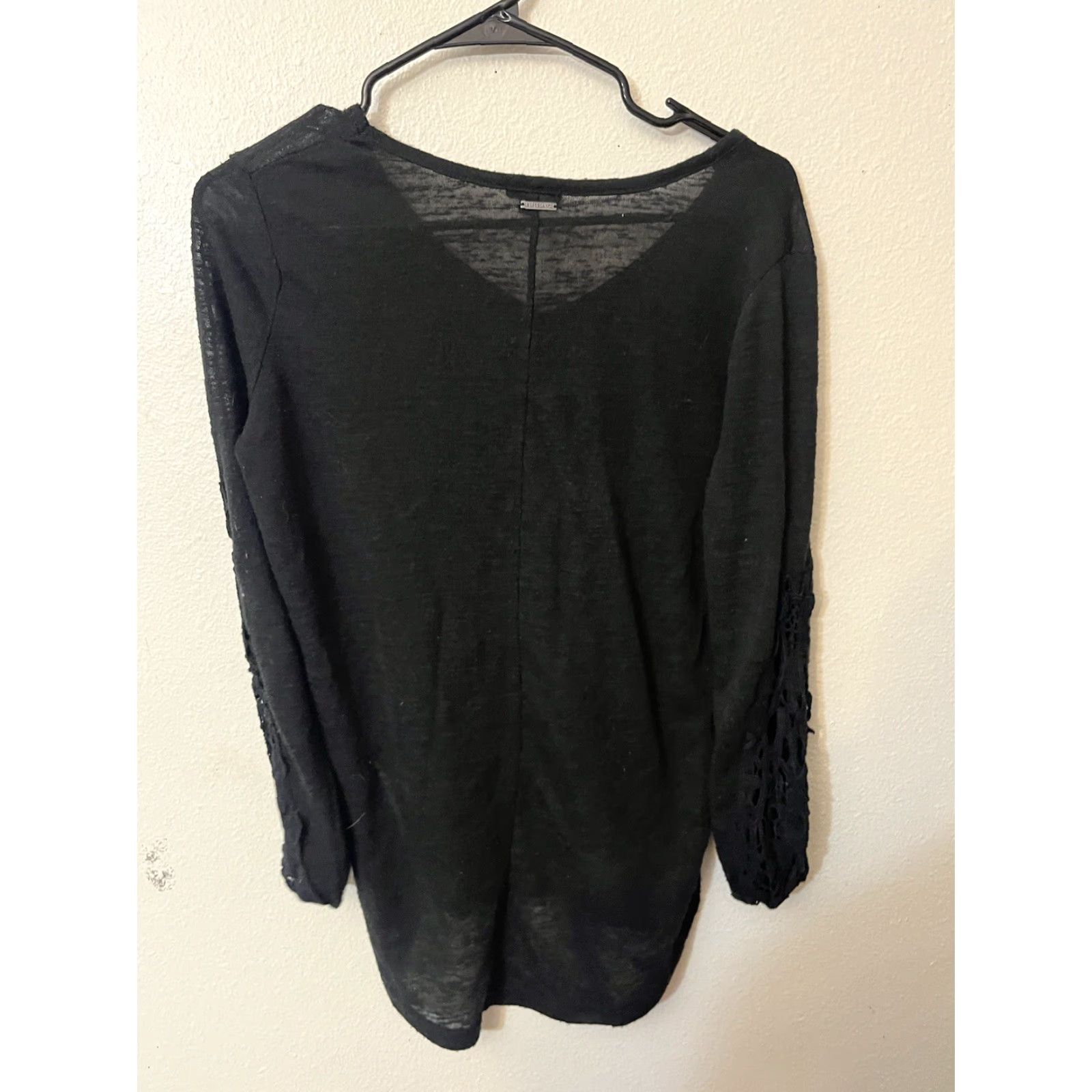 Vintage Le Lis Blanc Women T-Shirt Size P Black Long Sleeve V Neck Size XXS / US 00 / IT 34 - 3 Thumbnail