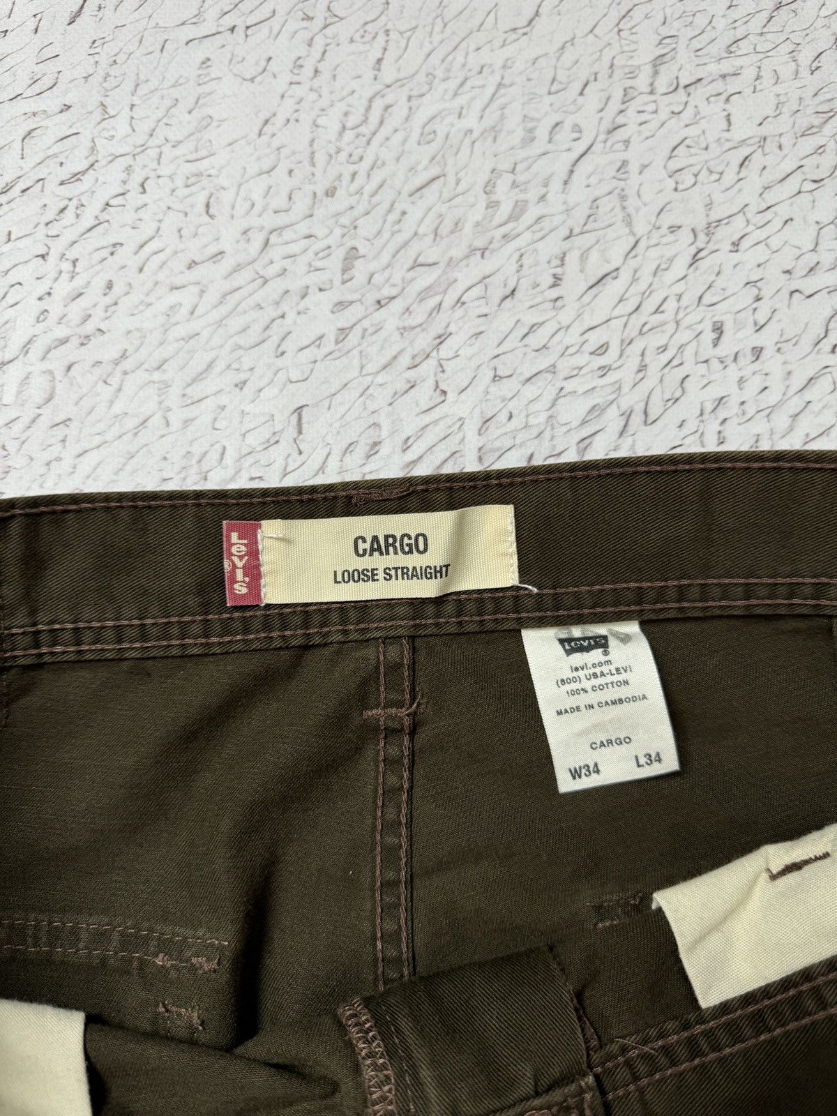 Levi's Levi’s vintage Cargo Loose Straight Baggy pants size 34 Size US 34 / EU 50 - 10 Thumbnail
