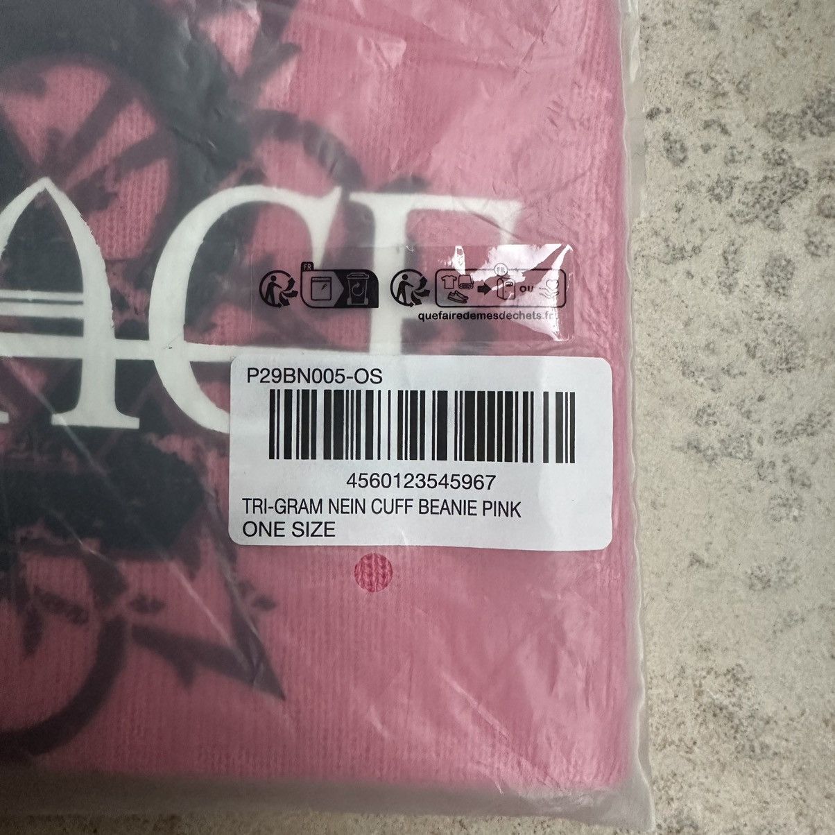 Palace Palace Tri-Gram Nein Cuff Beanie Pink Size ONE SIZE - 4 Thumbnail