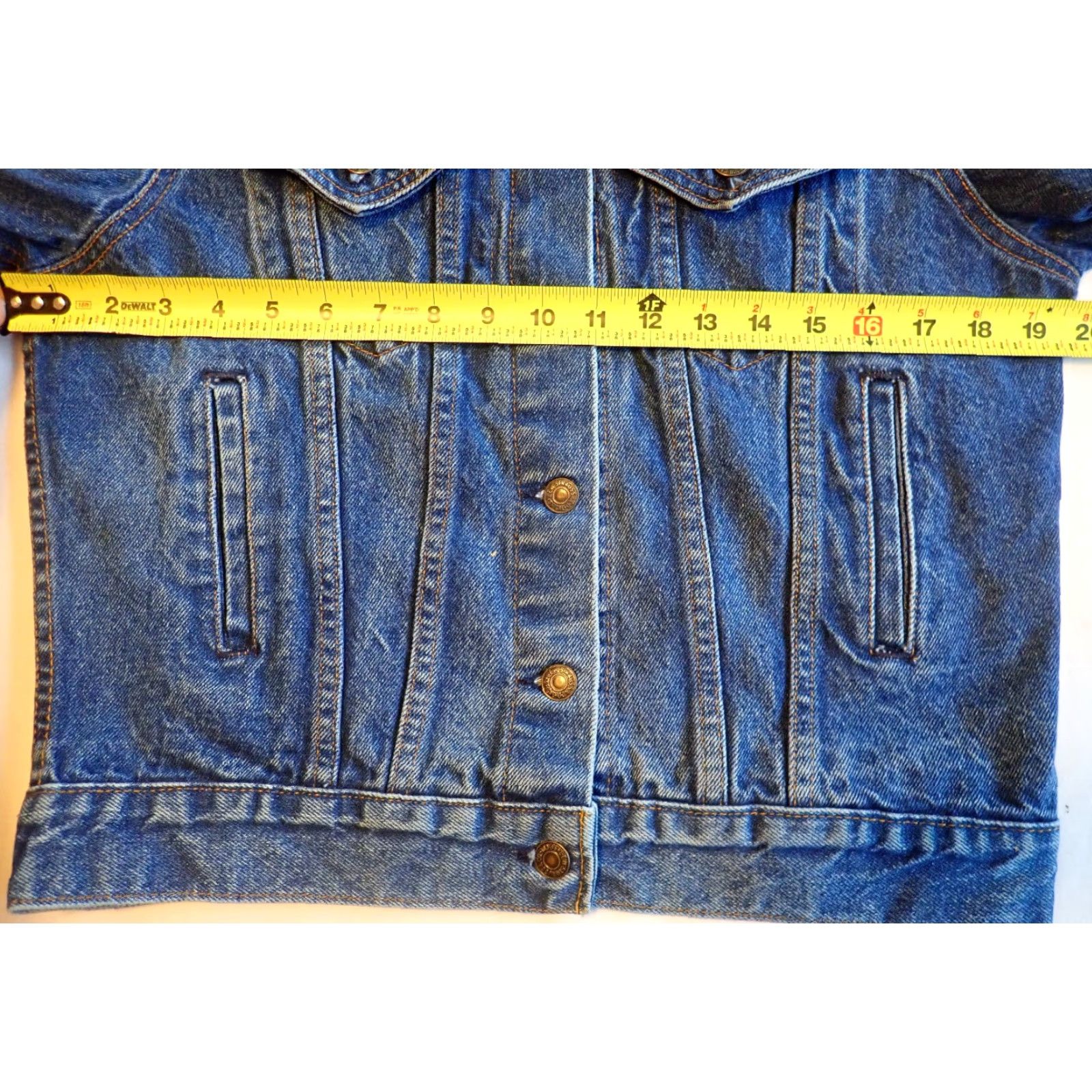 Levi's VINTAGE Levi's Women's Trucker Jacket Adult S Blue Distressed Denim 80s Retro Western Steampunk USA Size S / US 4 / IT 40 - 5 Thumbnail