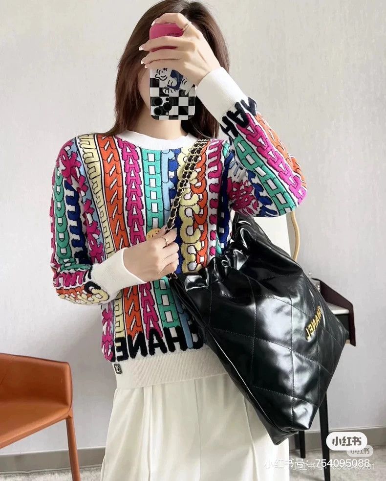 Chanel Chanel 21K rainbow letter pattern diamond buckle logo knit Size XXS / US 00 / IT 34 - 9 Thumbnail