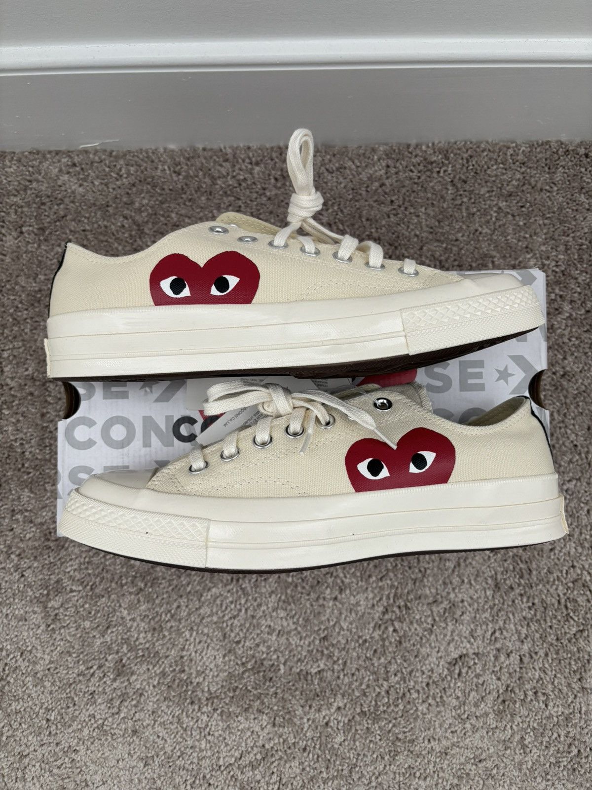 Comme des Garcons PLAY × Converse Comme Des Garcons Play x Converse Chuck Taylor Size US 8.5 / EU 41-42 - 3 Thumbnail