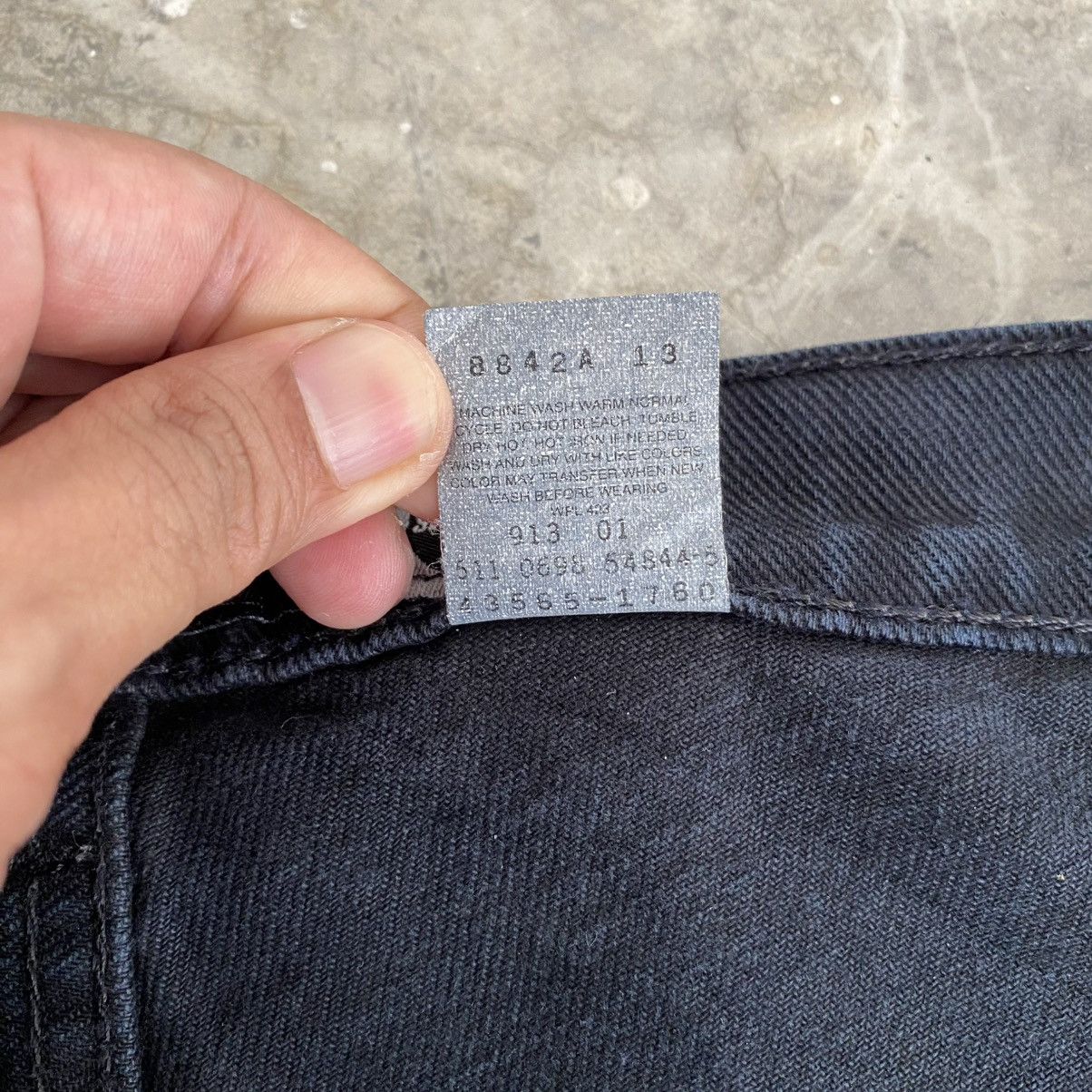 Levi's Vintage 1998 Levis Silvertab Black “LOOSE” Baggy Denim Jeans Size US 34 / EU 50 - 18 Thumbnail