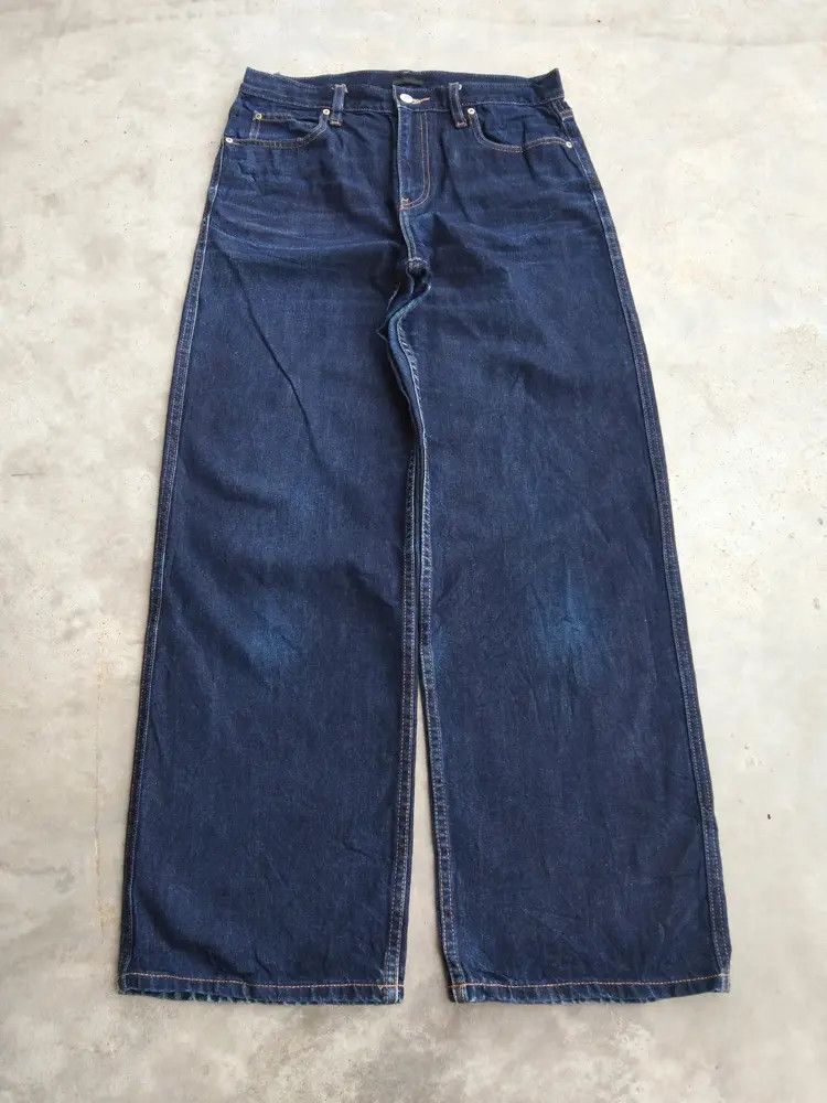 Japanese Brand Japanese Uniqlo Straight Wide Baggy Jeans 30x30 Size US 30 / EU 46 - 1 Thumbnail