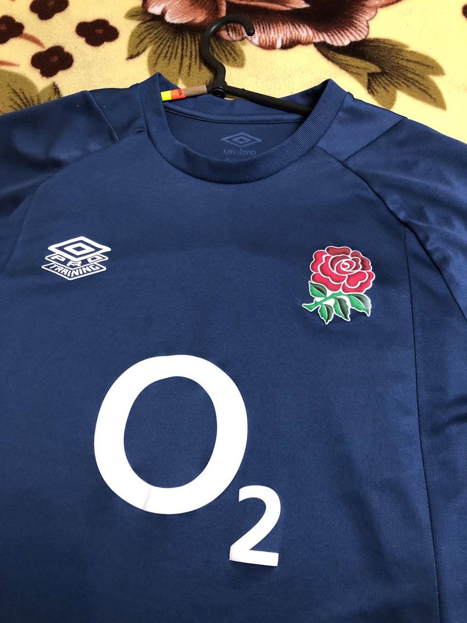 Umbro Umbro ENGLAND RUGBY JERSEY TRAINING RUGBY SHIRT O2 JERSEY Size US XL / EU 56 / 4 - 4 Thumbnail